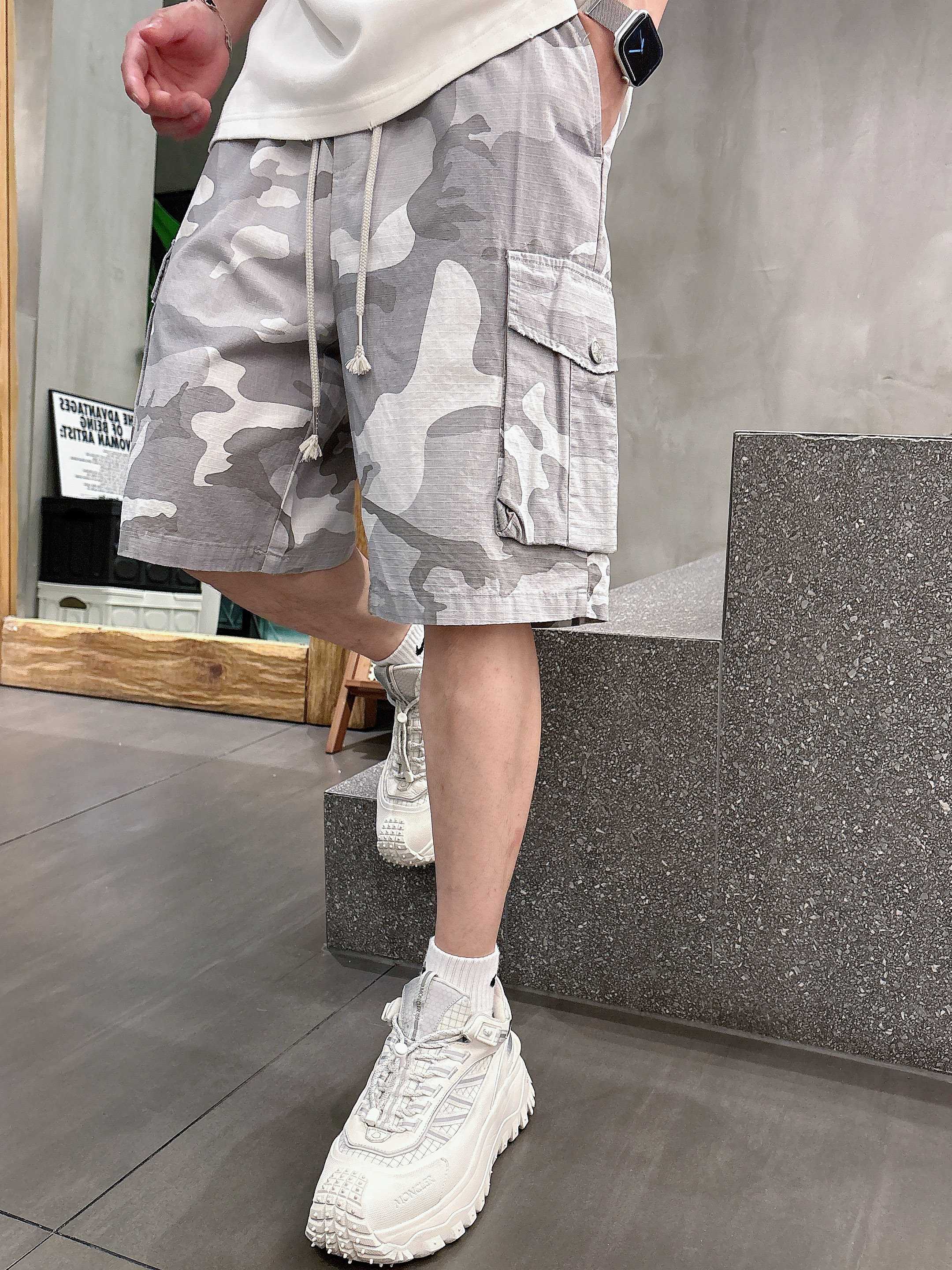 💰125 Dior 顶级货品🐮 🆕2025夏季新款休闲短裤！品牌经典LOGO休闲裤 ，定制面料，舒适度极好，手触感强烈。辨识度极高，完美品相工艺。 尺码：M-3XL