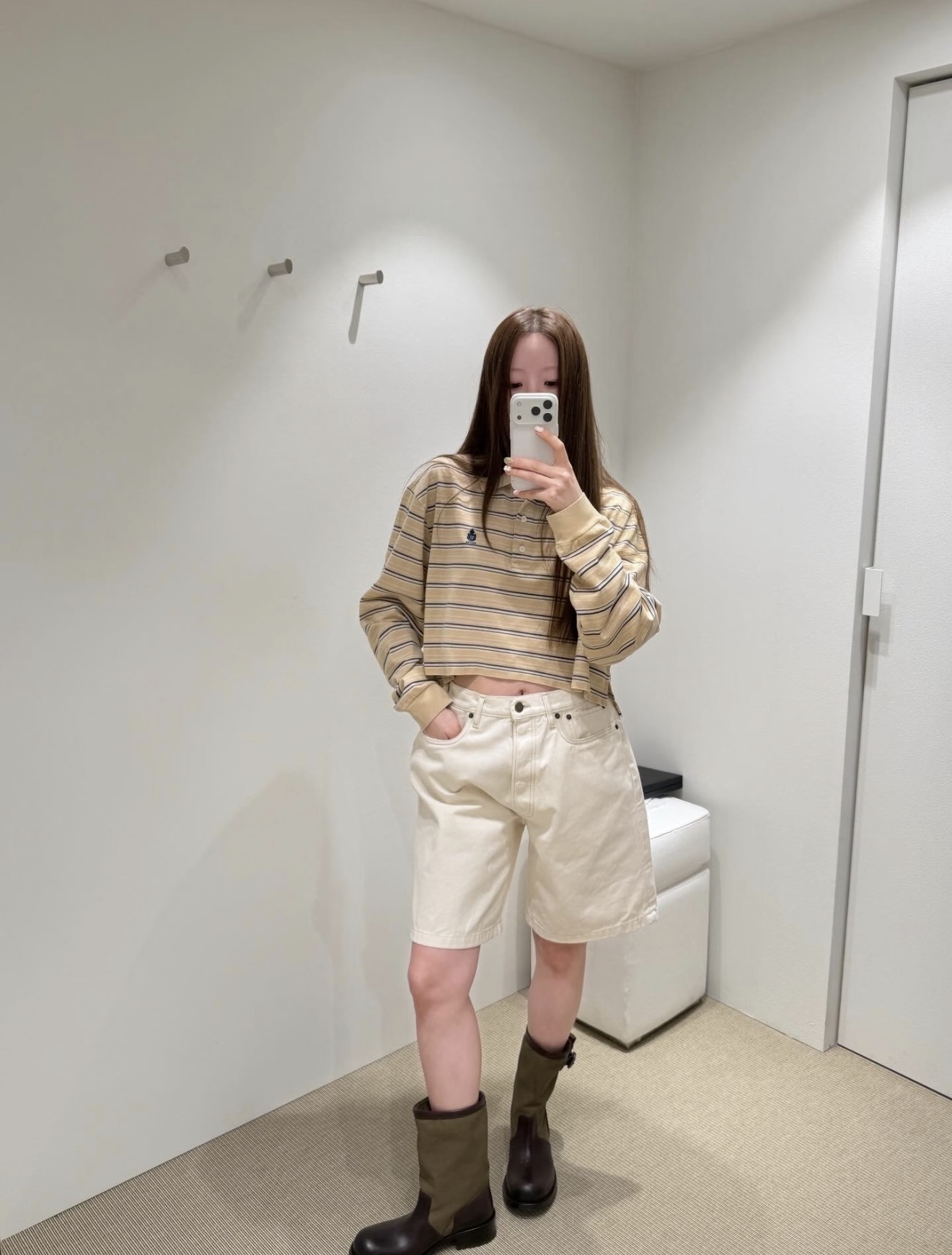 프라다 자수 스트라이프 크롭 네이비 긴팔 폴로셔츠 여성의류 레플리카 46335