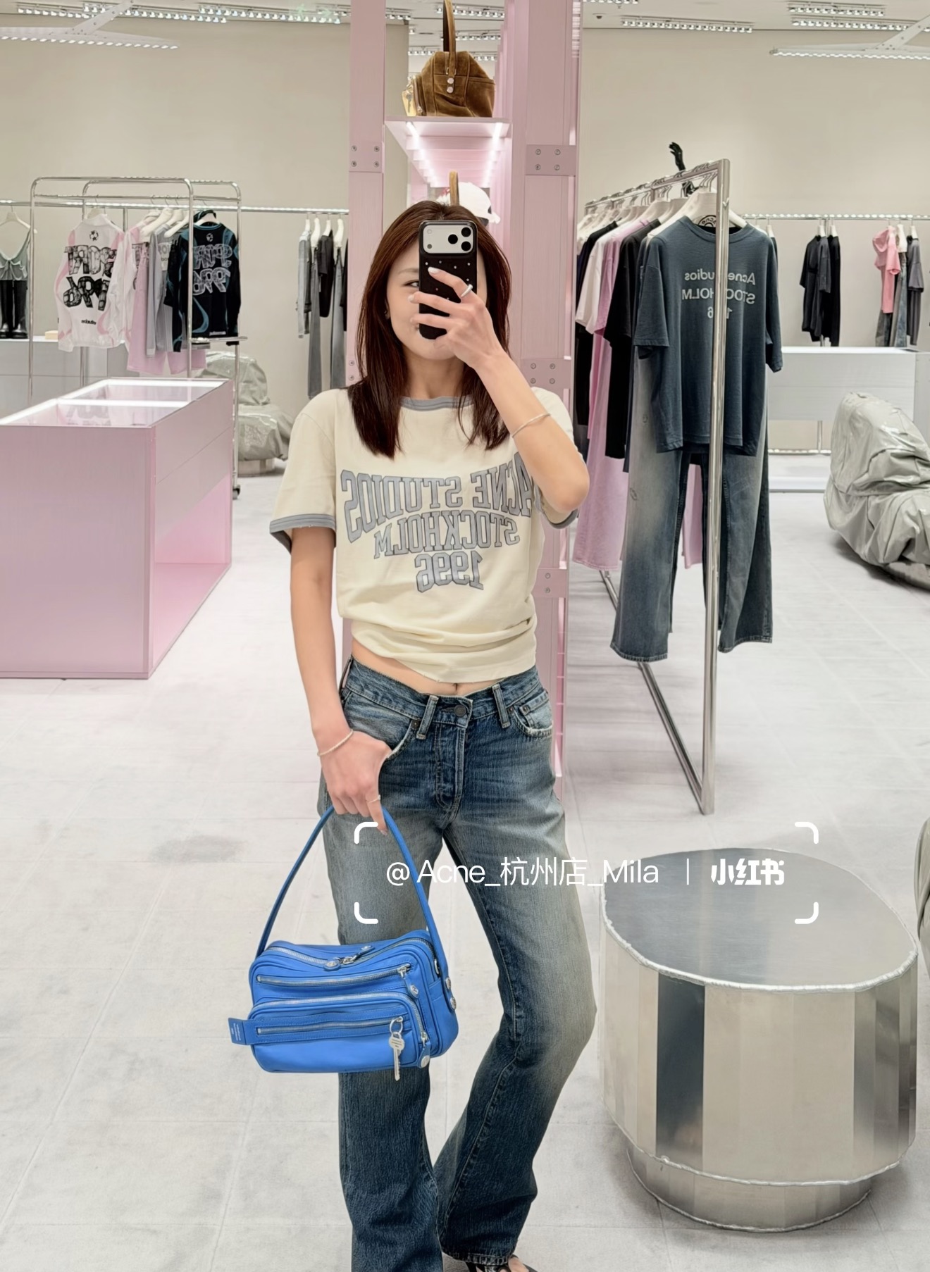 아크네스튜디오 여성 반팔 131945 Acne Studios T Shirt 썸네일 이미지