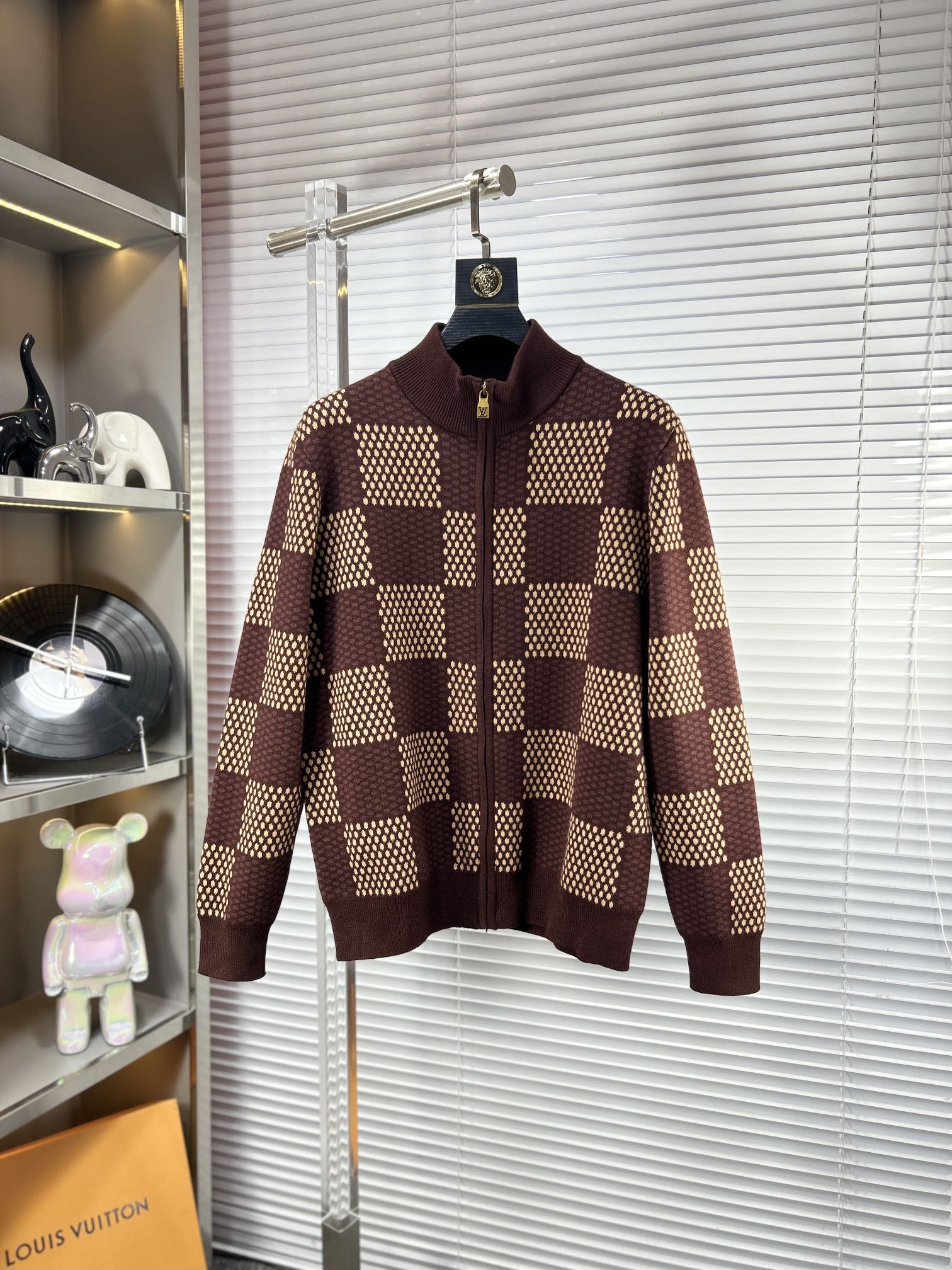 Louis Vuitton Vêtements Cardigans Manteaux & Blousons Pull En Tricot Sweatshirts Tricot Laine Collection automne – hiver Fashion