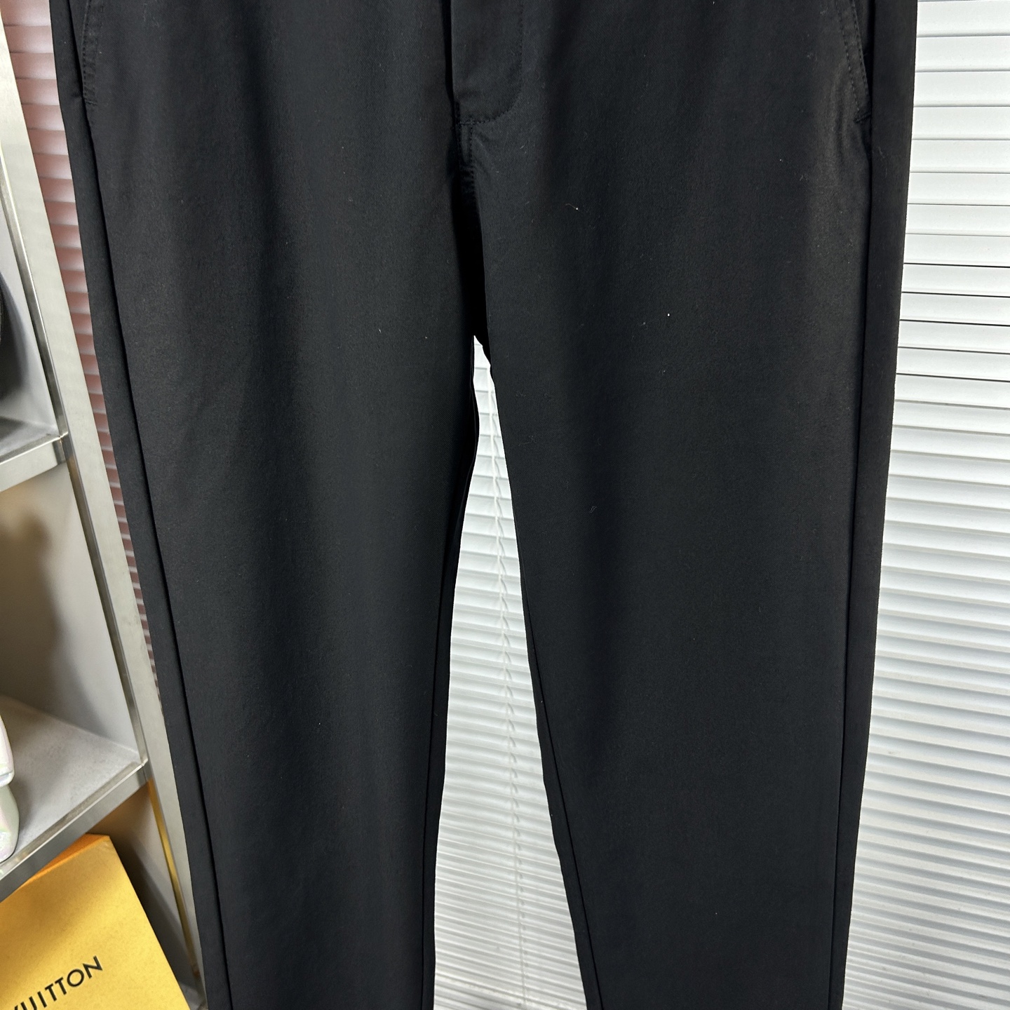 lP🆕* ss25秋冬新款休闲裤西裤，官网同步发售，裤身工艺设计，进口客供辅料、面料定制，代工厂出品免检