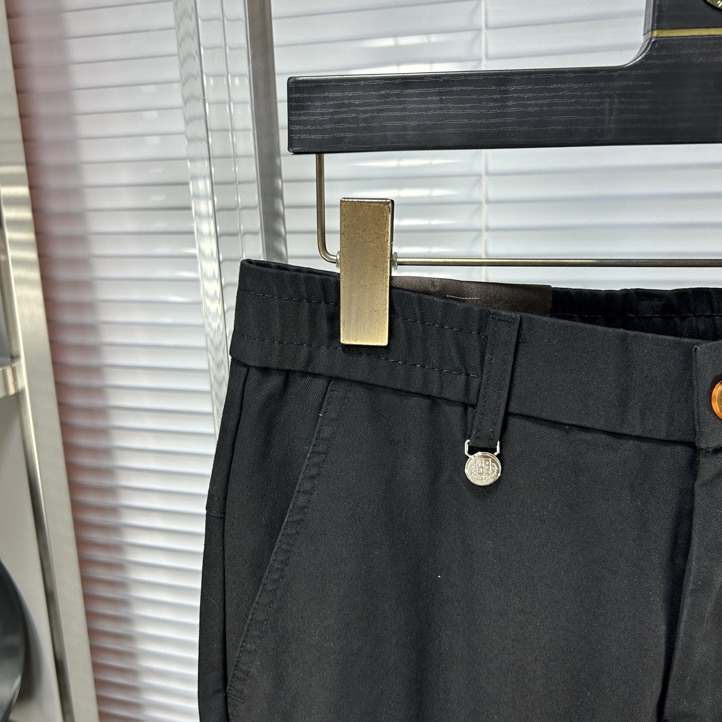 lP🆕* ss25秋冬新款休闲裤西裤，官网同步发售，裤身工艺设计，进口客供辅料、面料定制，代工厂出品免检