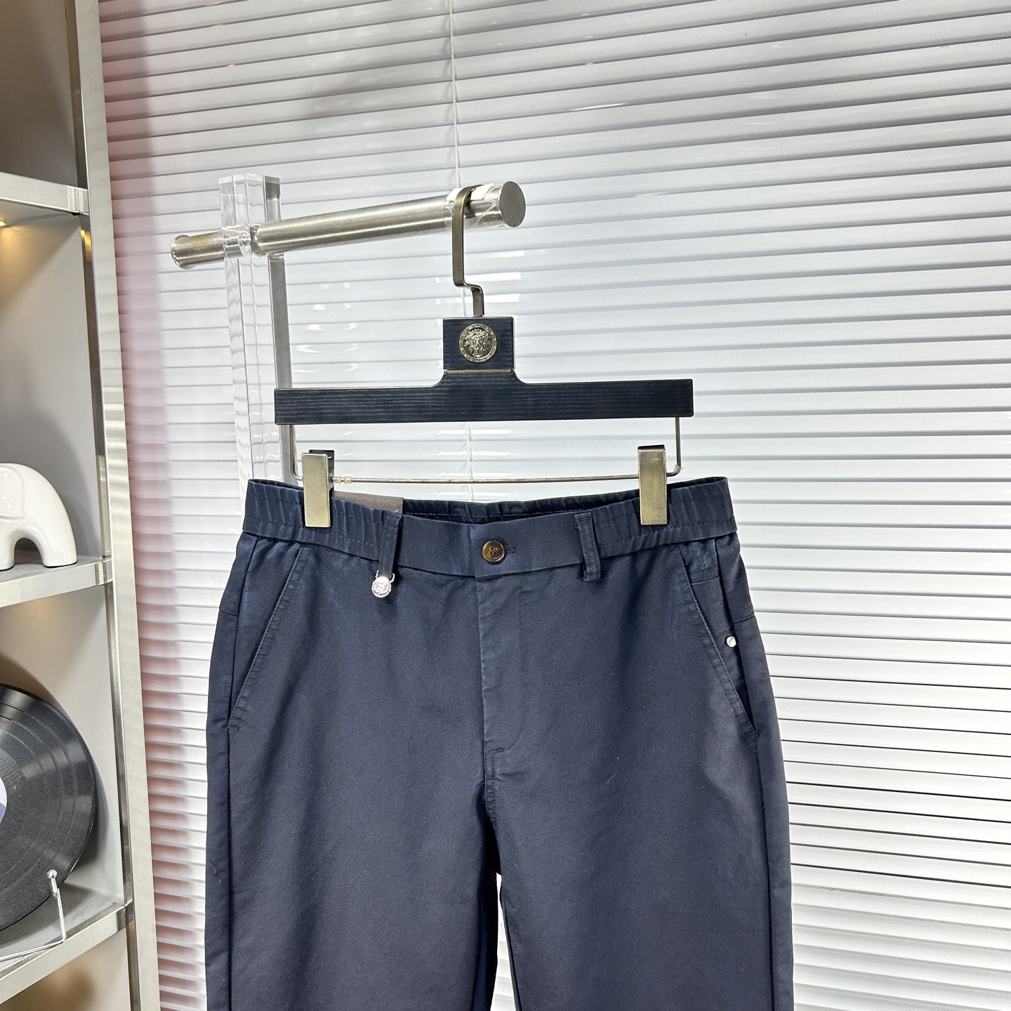 lP🆕* ss25秋冬新款休闲裤西裤，官网同步发售，裤身工艺设计，进口客供辅料、面料定制，代工厂出品免检