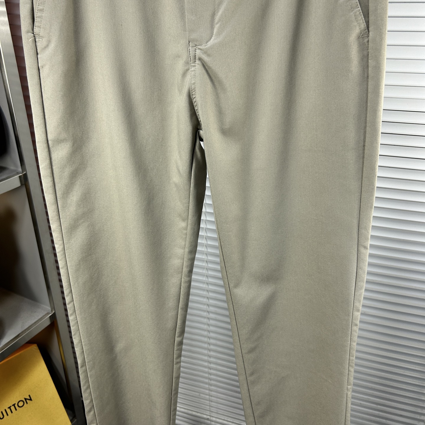 lP🆕* ss25秋冬新款休闲裤西裤，官网同步发售，裤身工艺设计，进口客供辅料、面料定制，代工厂出品免检