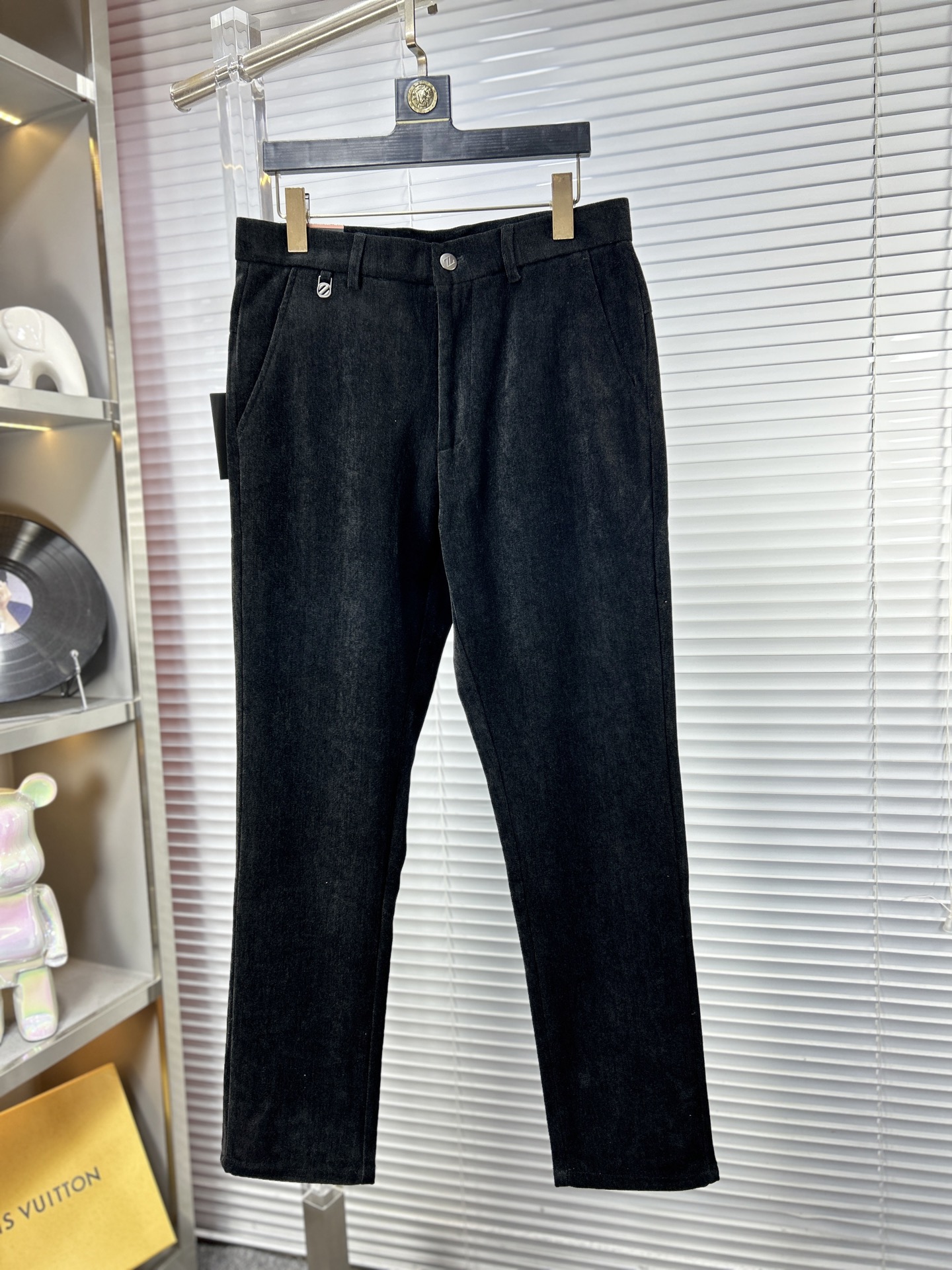 _dl49sTvwRp0SLLFYHskAZ_23Yn8UyM6wJgssuwQ