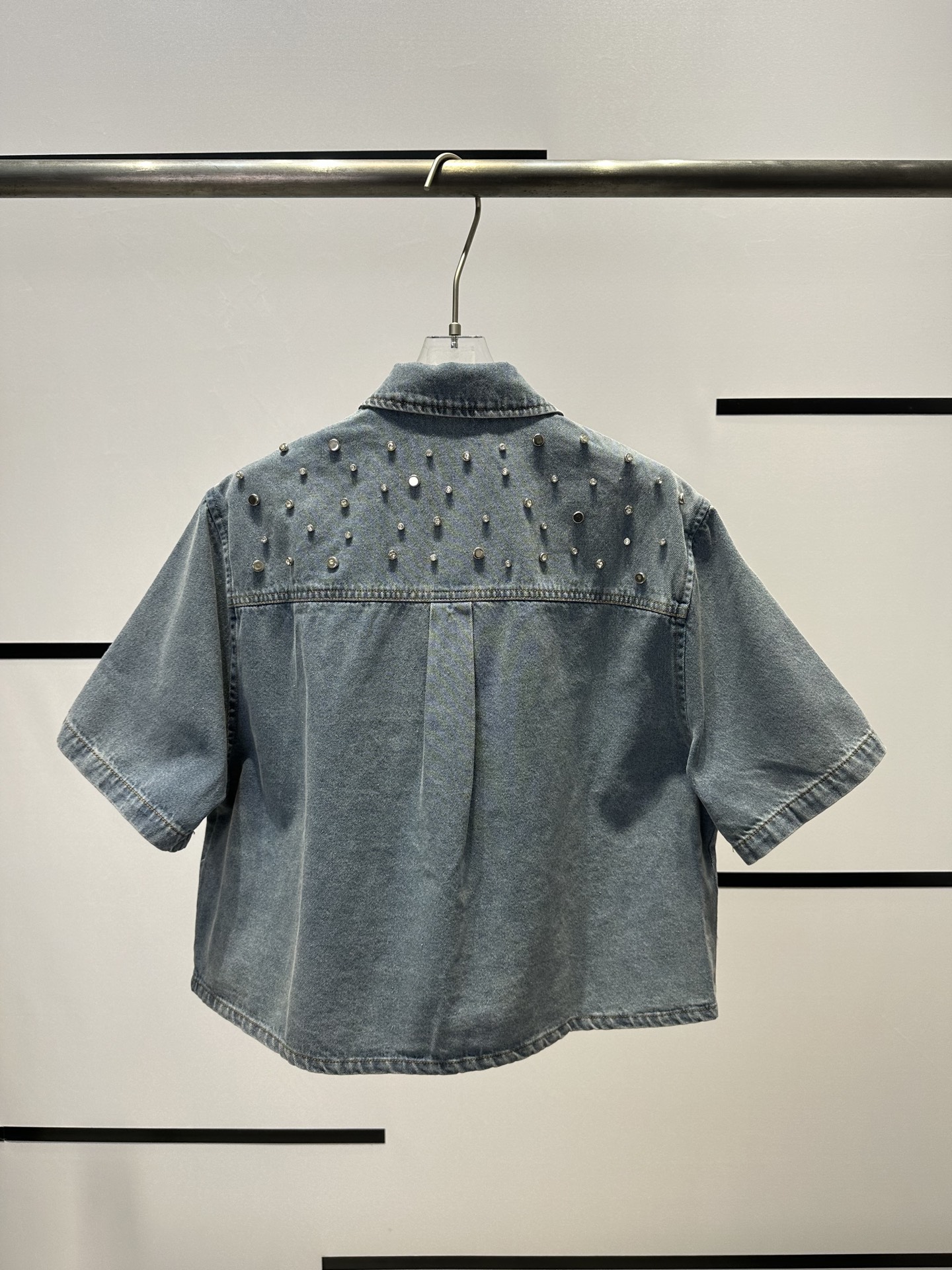 Trendy Women’s Cowboy Suit Set with High-Quality Blasters and Stylish Details - 图片 3