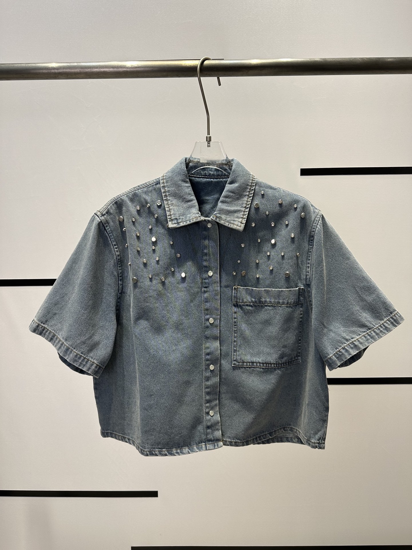 Trendy Women’s Cowboy Suit Set with High-Quality Blasters and Stylish Details - 图片 2