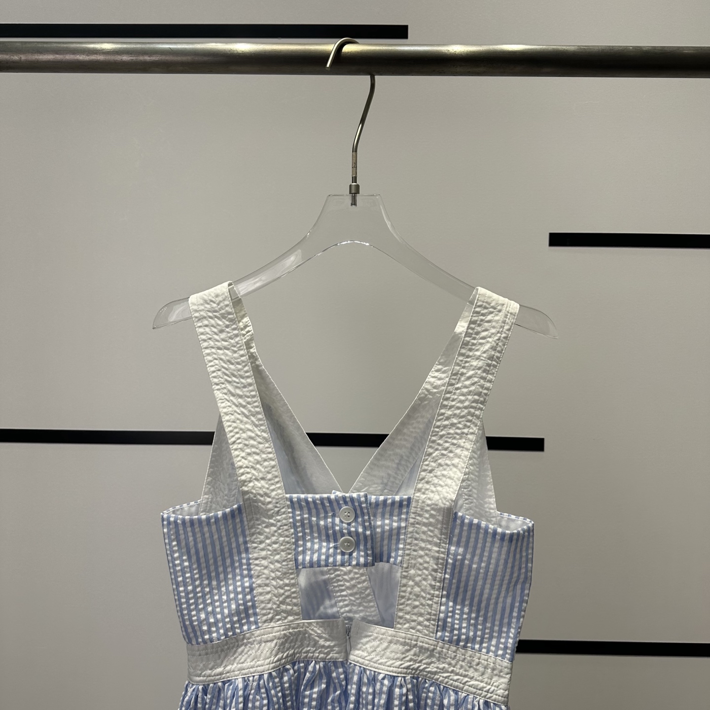 High Quality Women’s Silk Clothes: B5122 Summer Collection with Custom Design - 图片 6