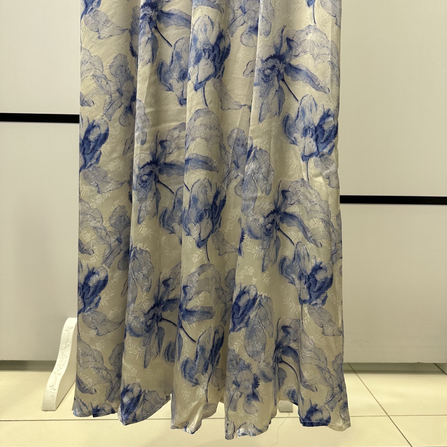 High-Quality Women’s Suit Inspired by Garden Colors and Elegance: MajeB5130 Collection Summary - 图片 5