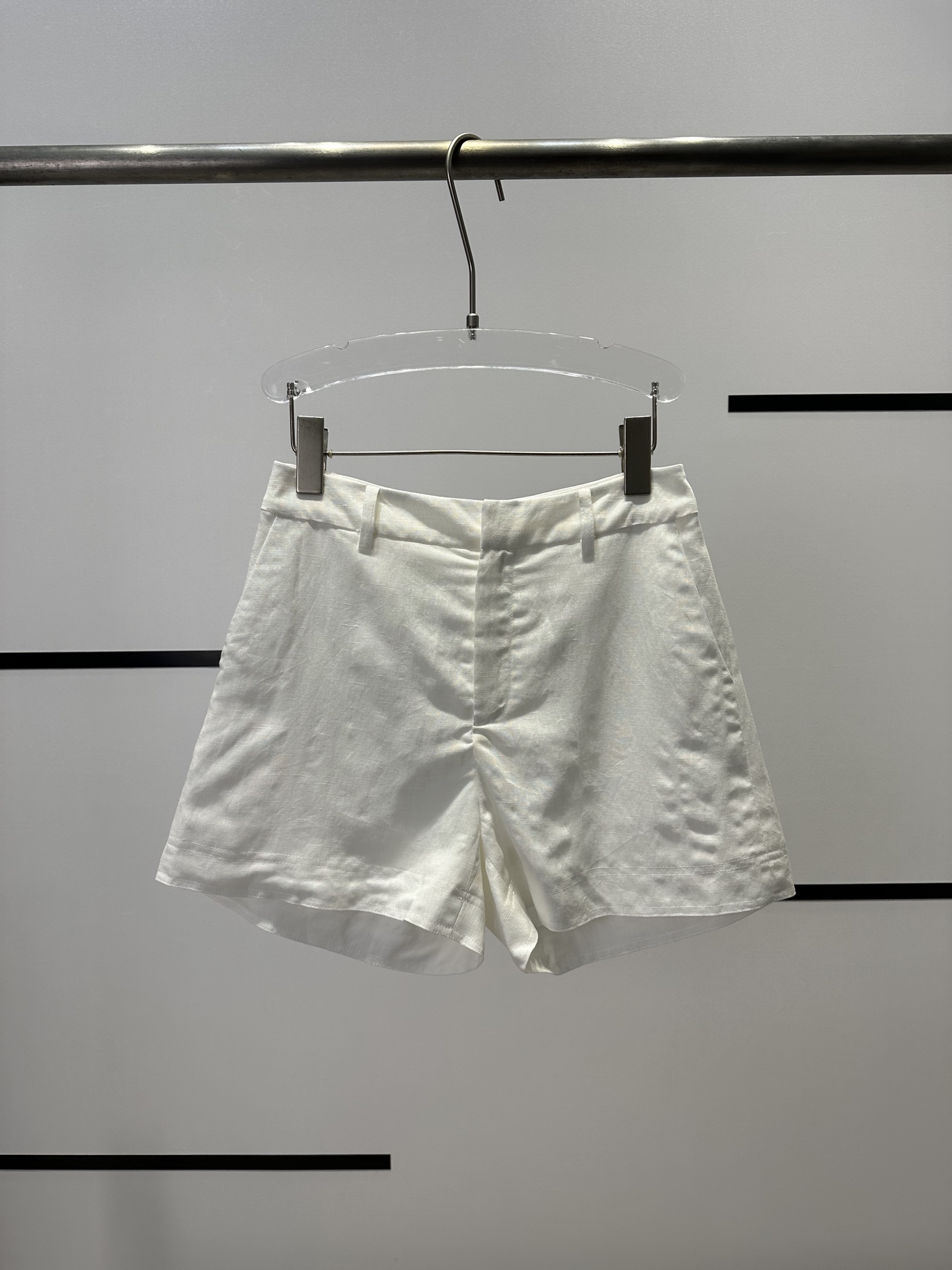“High-End Female Suit: Elegant, Timeless Design for Sophisticated Women” - 图片 7