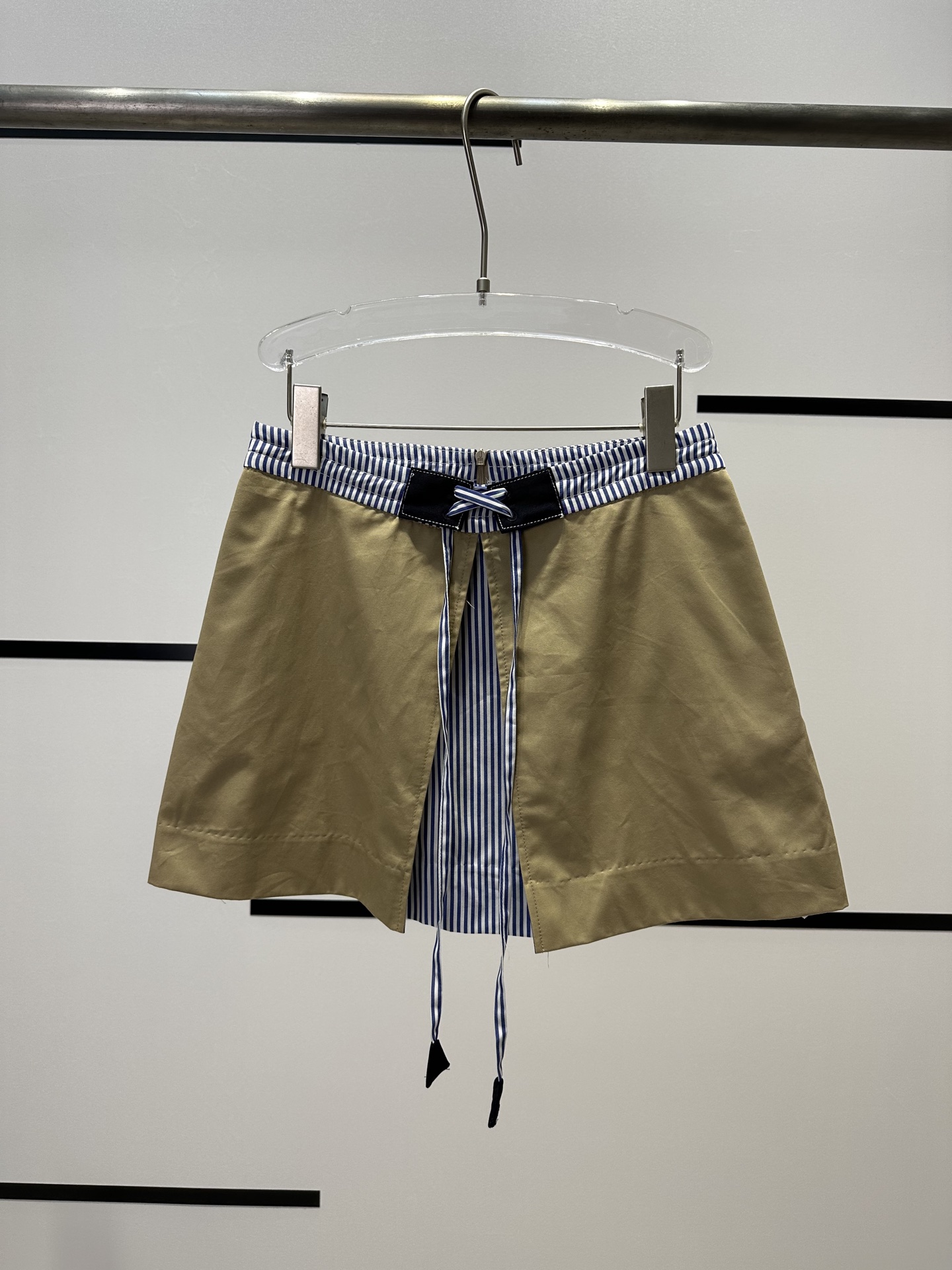 “High-End Women’s Suit Set with SandroB5161: Stylish Design and Quality” - 图片 1