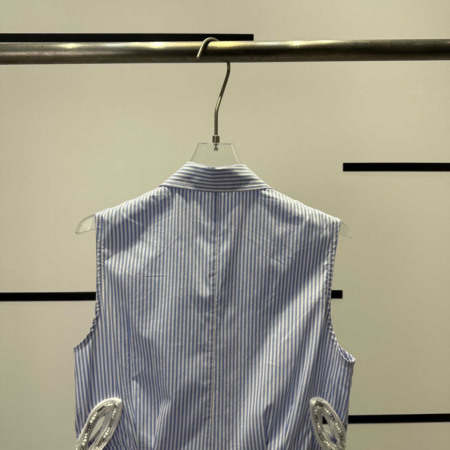 High-End Women’s Suit: Sandro B5168 with Corroded Stripes for Stylish and Slim Look - 图片 6