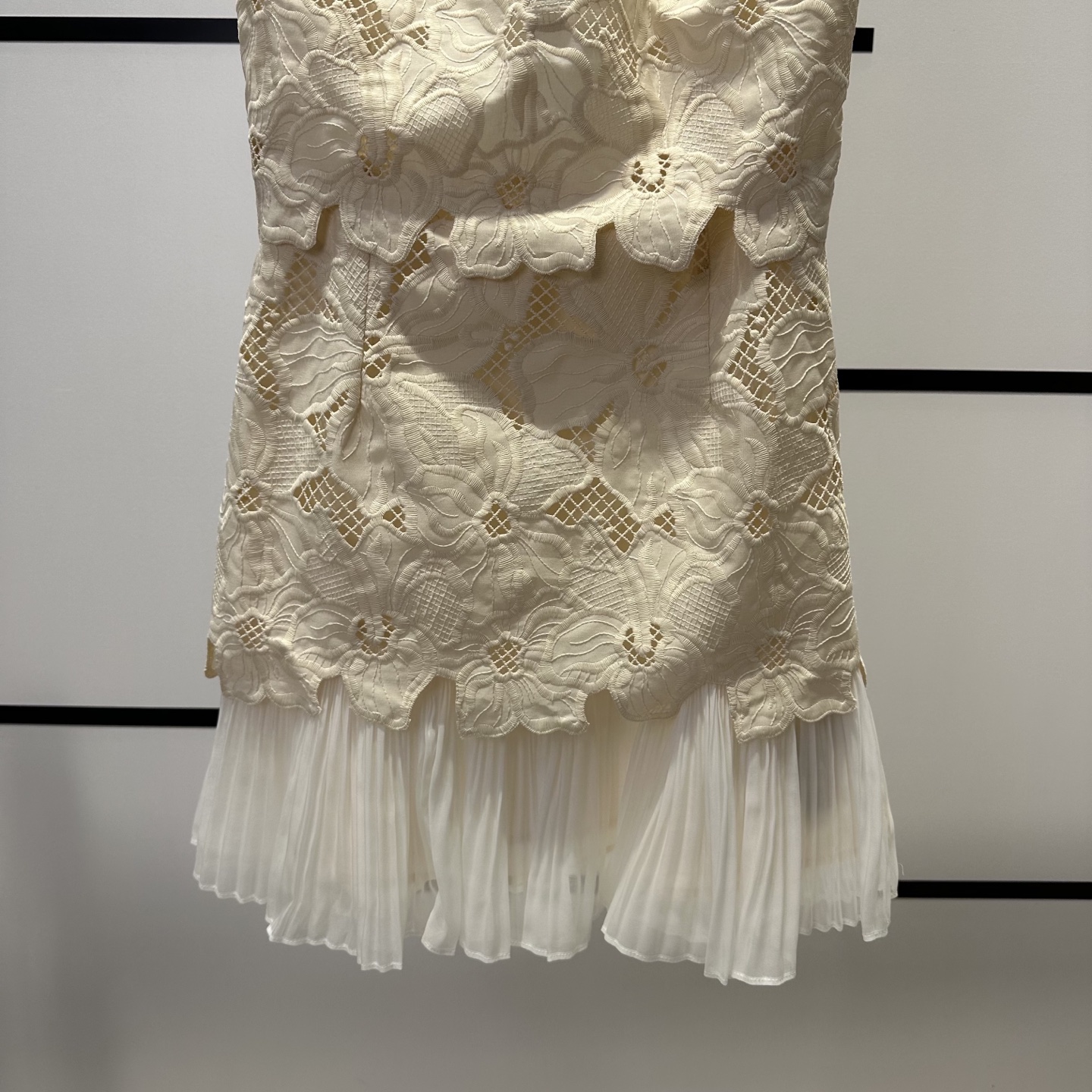 High-Quality Female Suit with SandroB5185 Water-Soaked Web Dress Customization - 图片 5