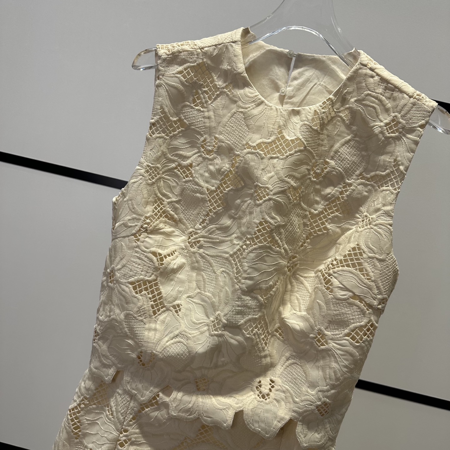 High-Quality Female Suit with SandroB5185 Water-Soaked Web Dress Customization - 图片 4
