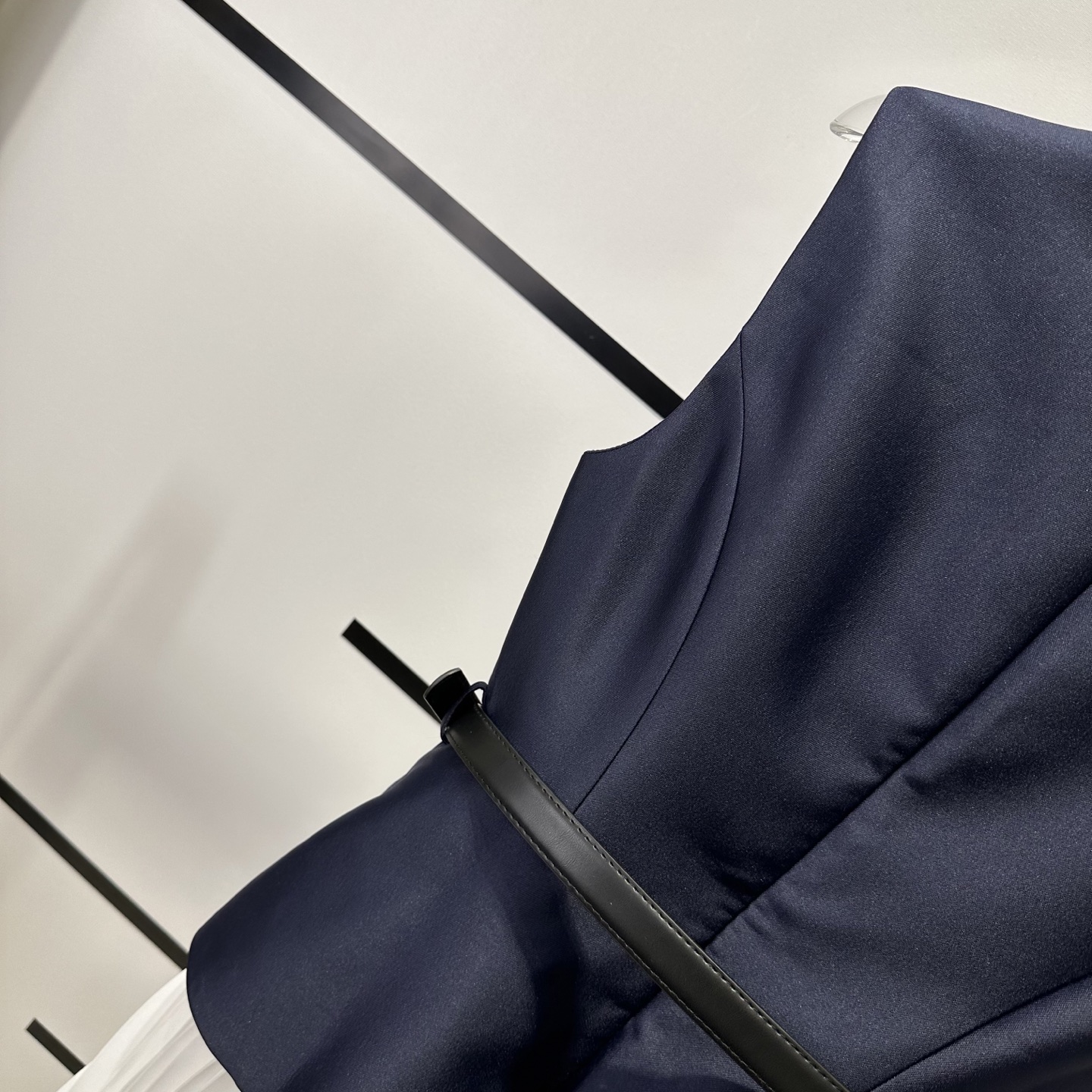 Stylish Women’s Clothes: High Quality, Romantic Design, Hip Curve, Layered, Waist-Friendly, Chinese Hepburn Style - 图片 8