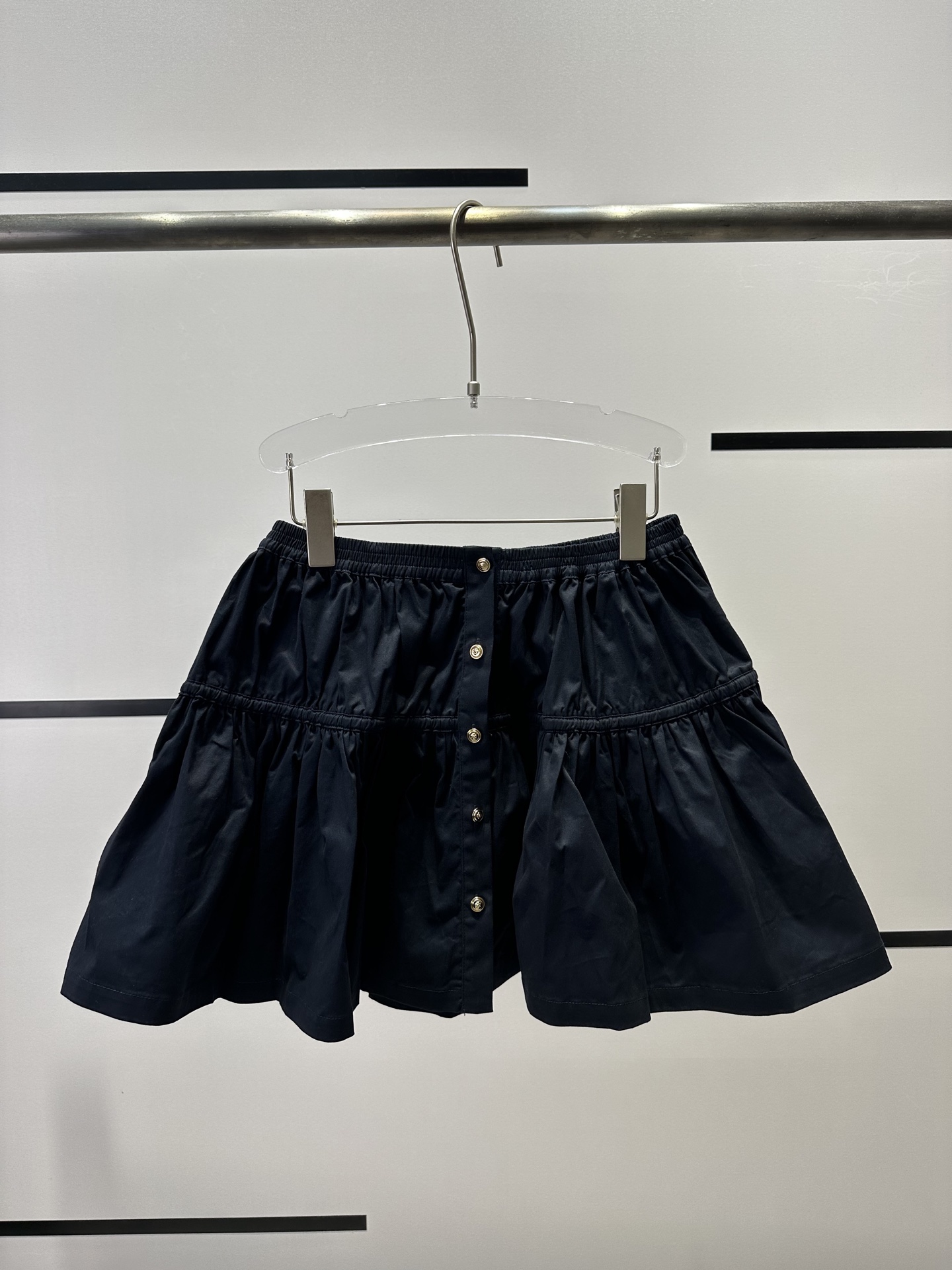 High-End Fall Fashion: YSL New Collection Highlights Quality and Style - 图片 7