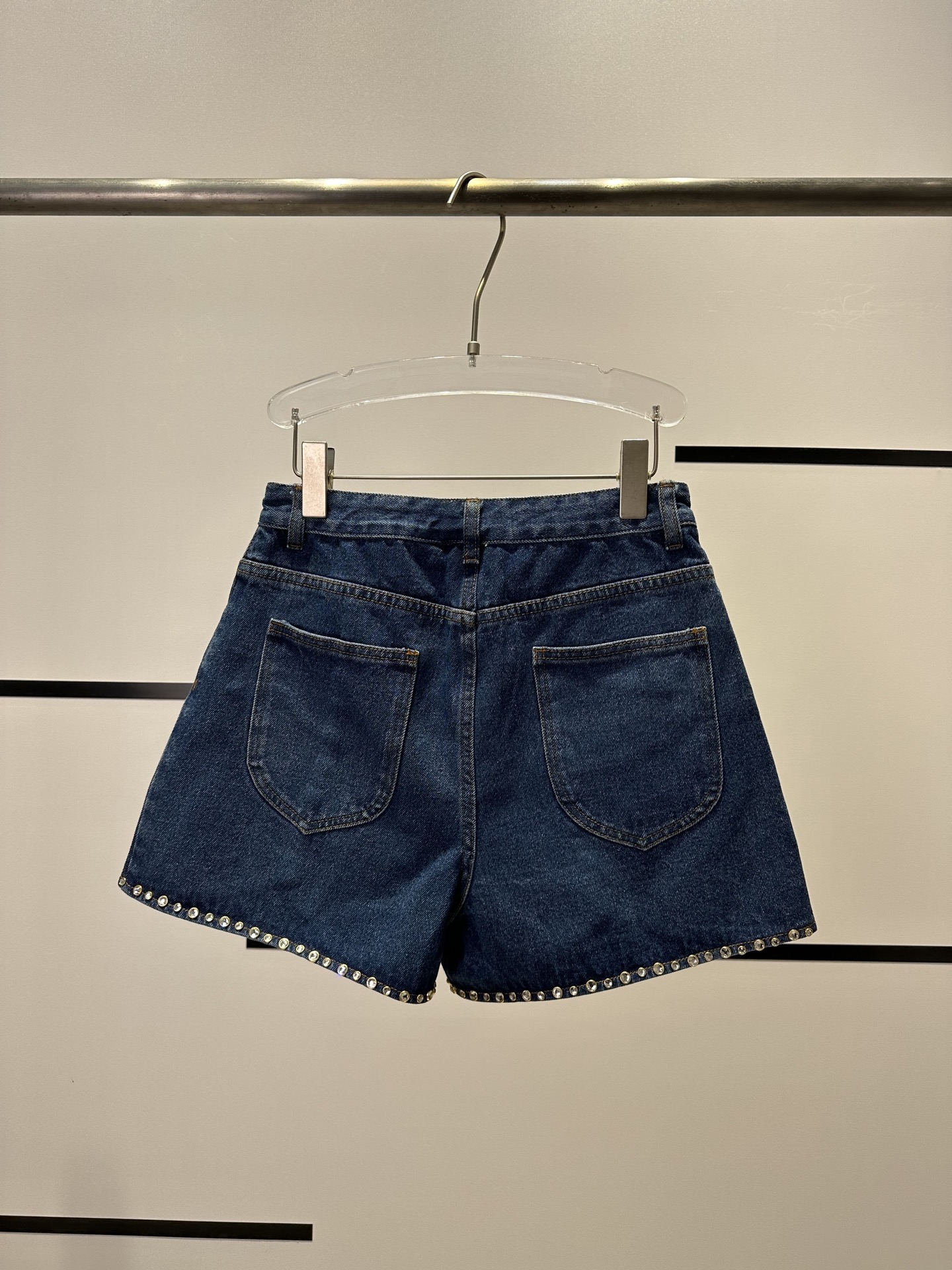 Fashion Code: High-Quality Women’s Clothes Set with Stylish Cosmopolitan Jeans - 图片 8
