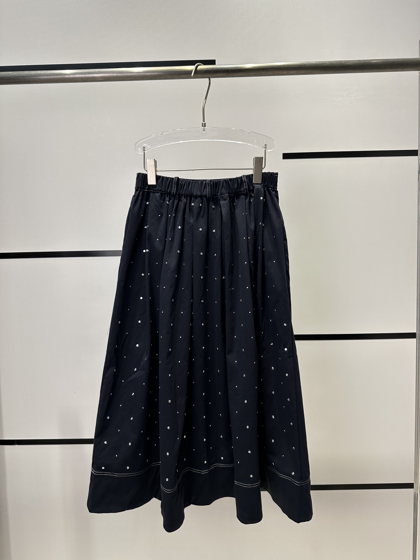 High-End Quality Women’s Dress: Sandro B5397 Semi-Skirt Blouse Tailored with Detailed Embellishments - 图片 8