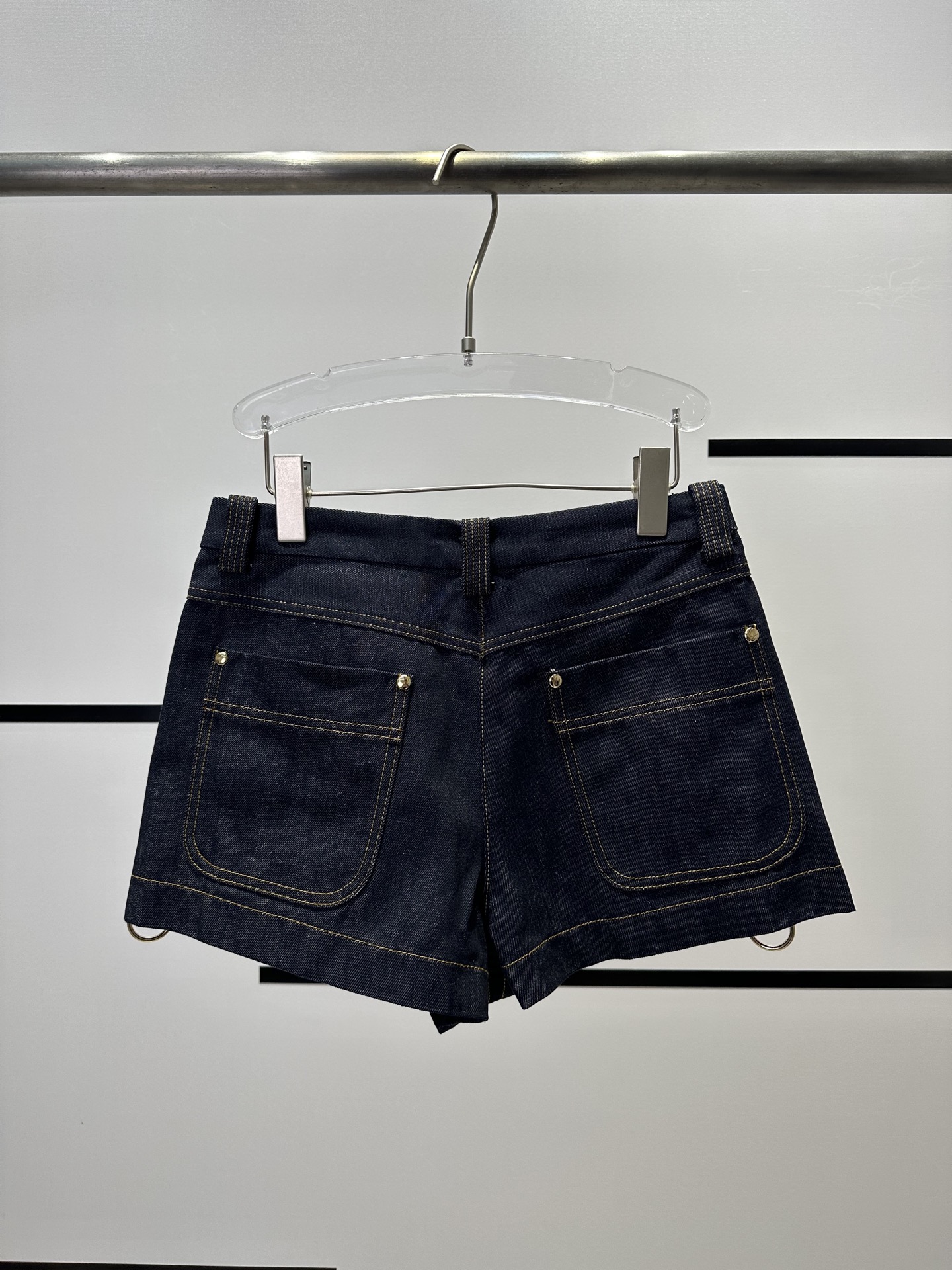 High-End Women’s Suit Collection: Quality, Tailored, Stylish, and Unique Designs - 图片 8