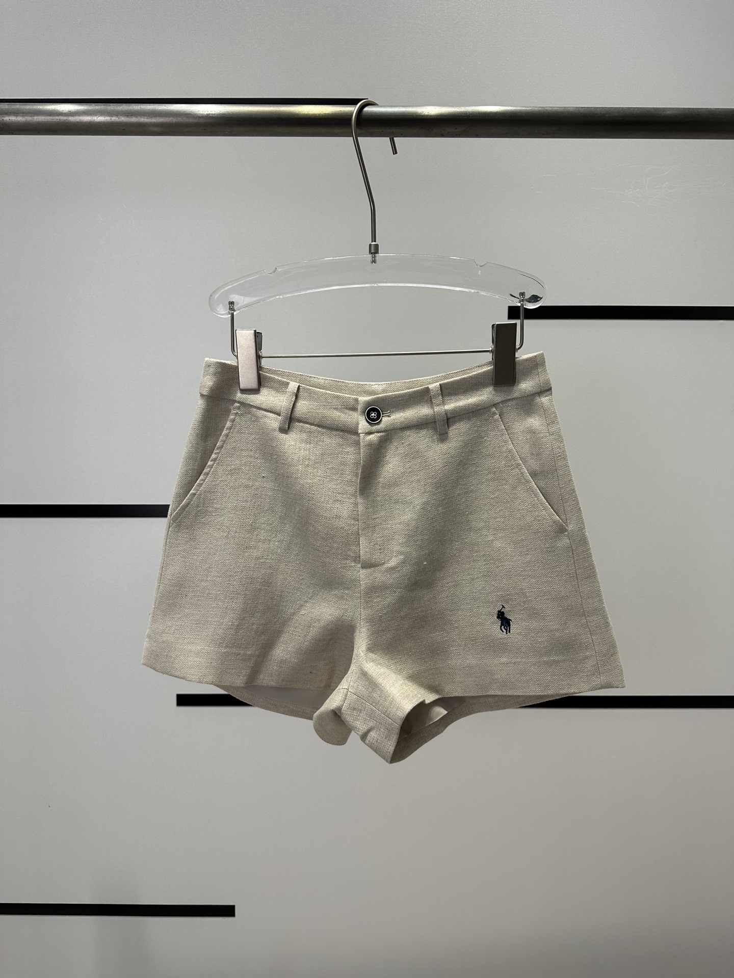 High Quality Women’s Clothes and Polo Shirts, Ravv’s Pills and T-shirts for Exclusive Production - 图片 7