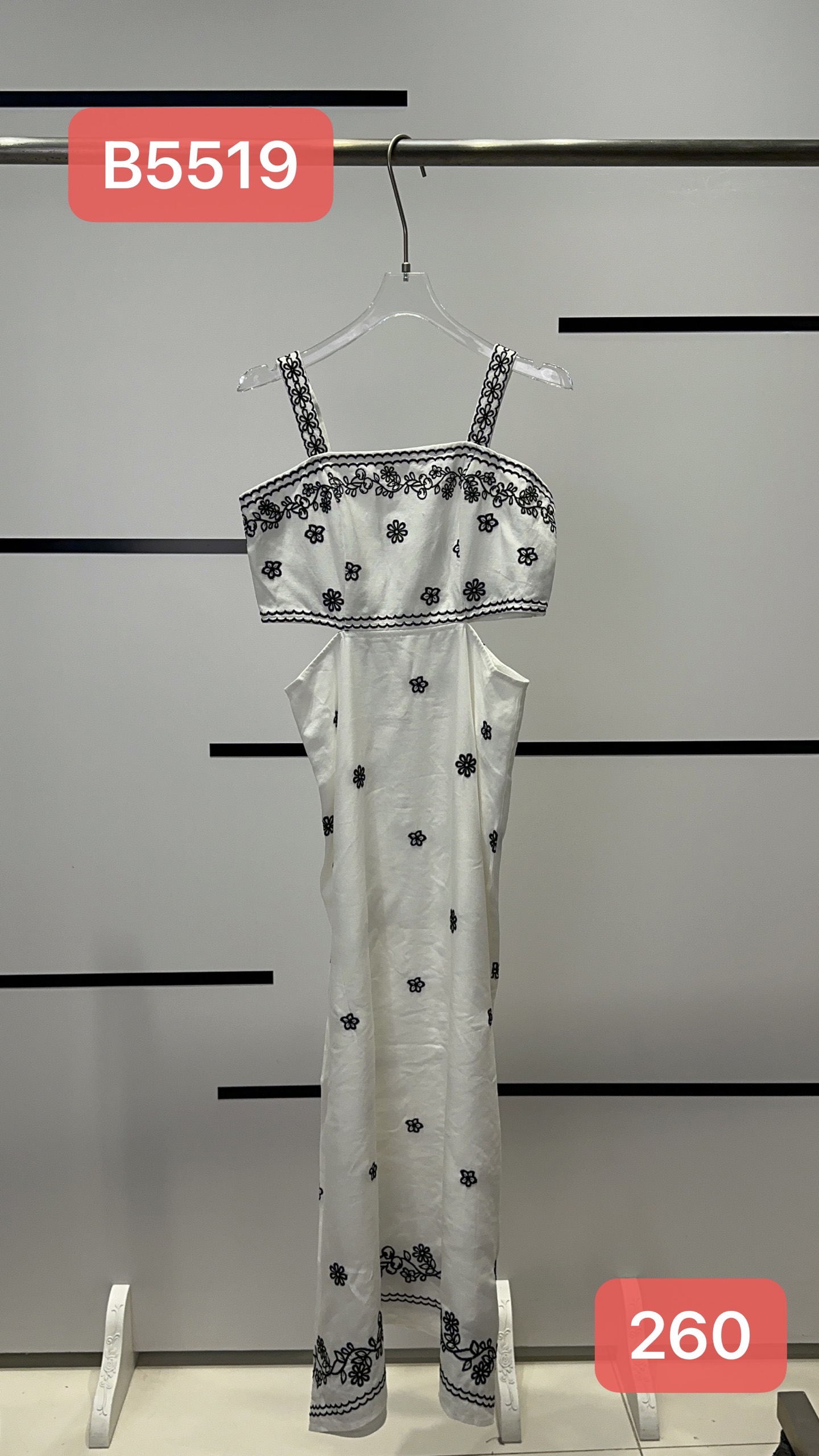 High-End French-Style Female Clothes Packaging with Embroidery Belt and Comfortable Fabric - 图片 2