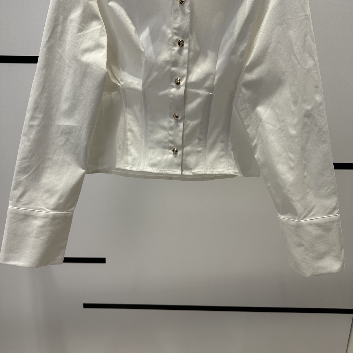 “High-Quality Women’s Clothes: Maje2025 New Short-Dressed Shirts for Autumn – Simple, Cute, and Stylish!” - 图片 5