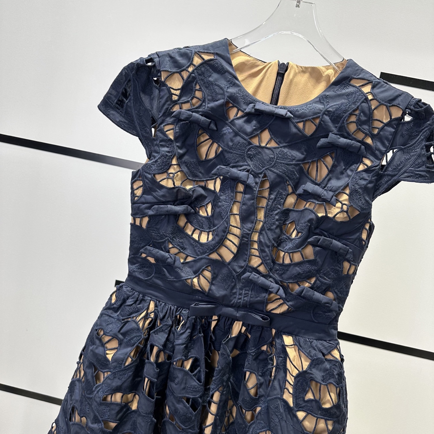 French-Inspired High-End Women’s Clothing: Elegant, Sophisticated, and Sexy Style Recommendation - 图片 4