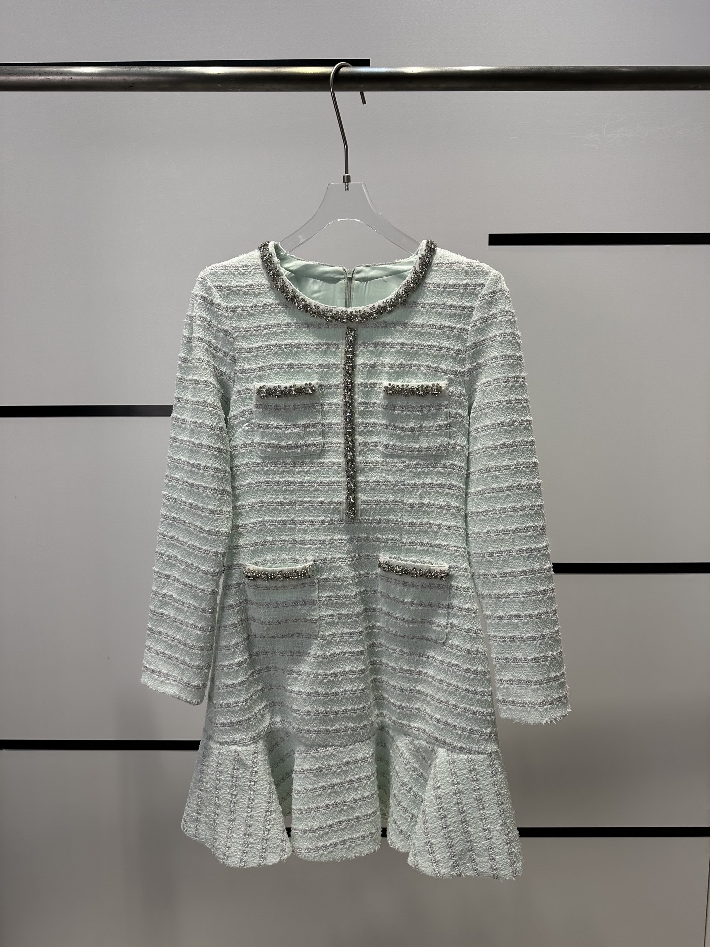 High-End Quality Women’s Clothes Packing with Stylish Designs and Fine Fabrics