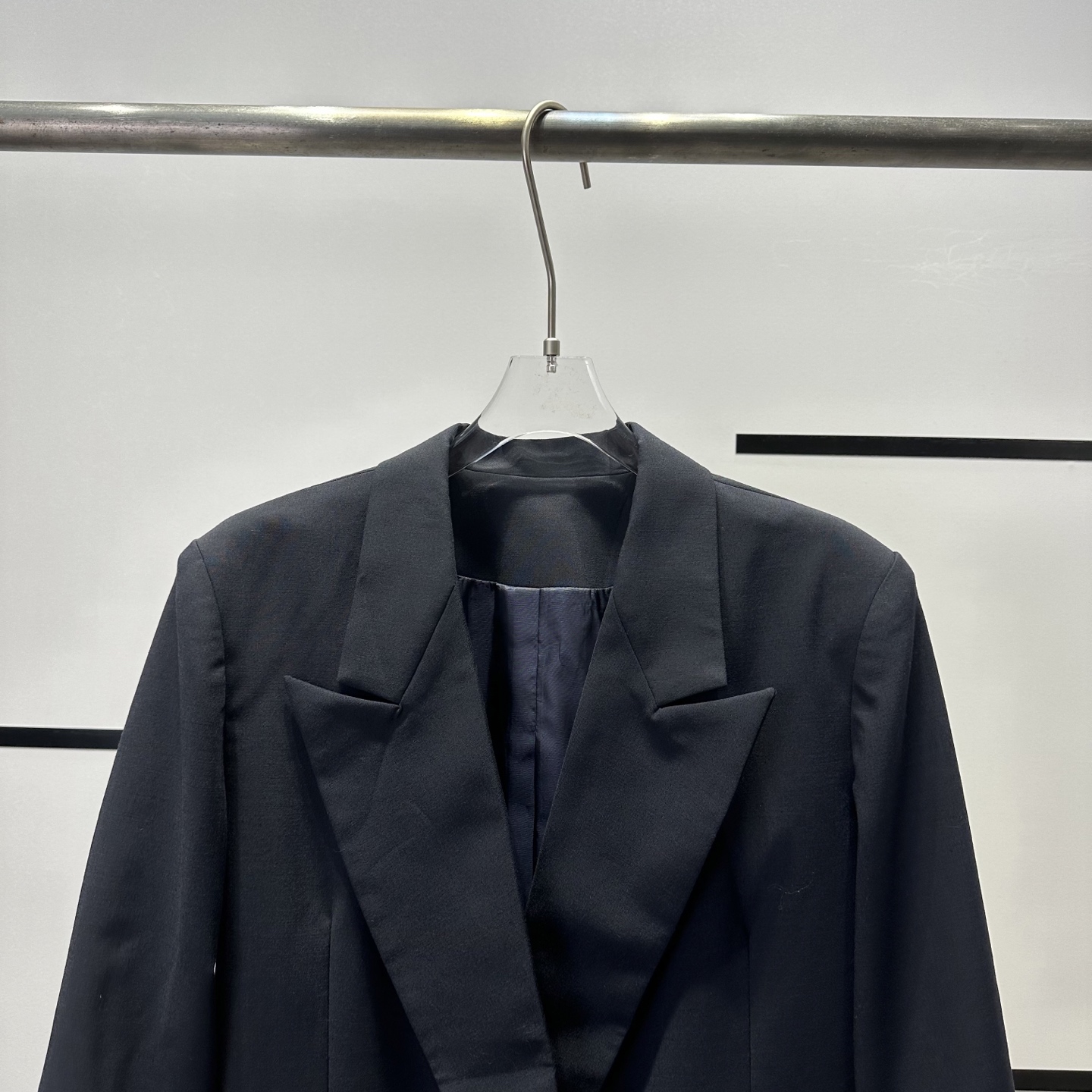 “High-End Women’s Miu B5612 Designer Suit Set Review” - 图片 4
