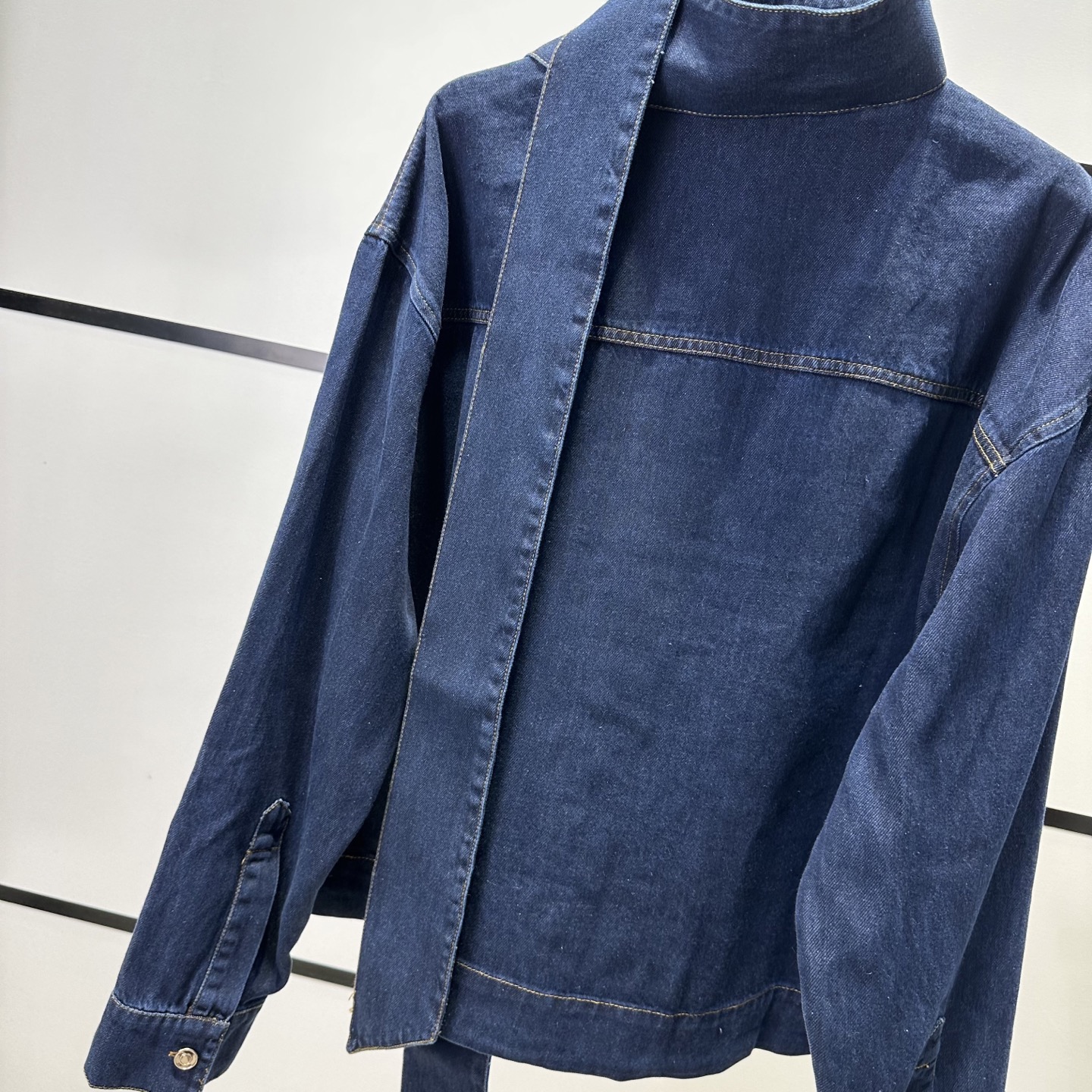 Title: High-End Women’s Dress with CD B5624 Cowboy Coat Summary: High-quality women’s dress with classic cowboy design, comfortable and stylish for daily wear. - 图片 7