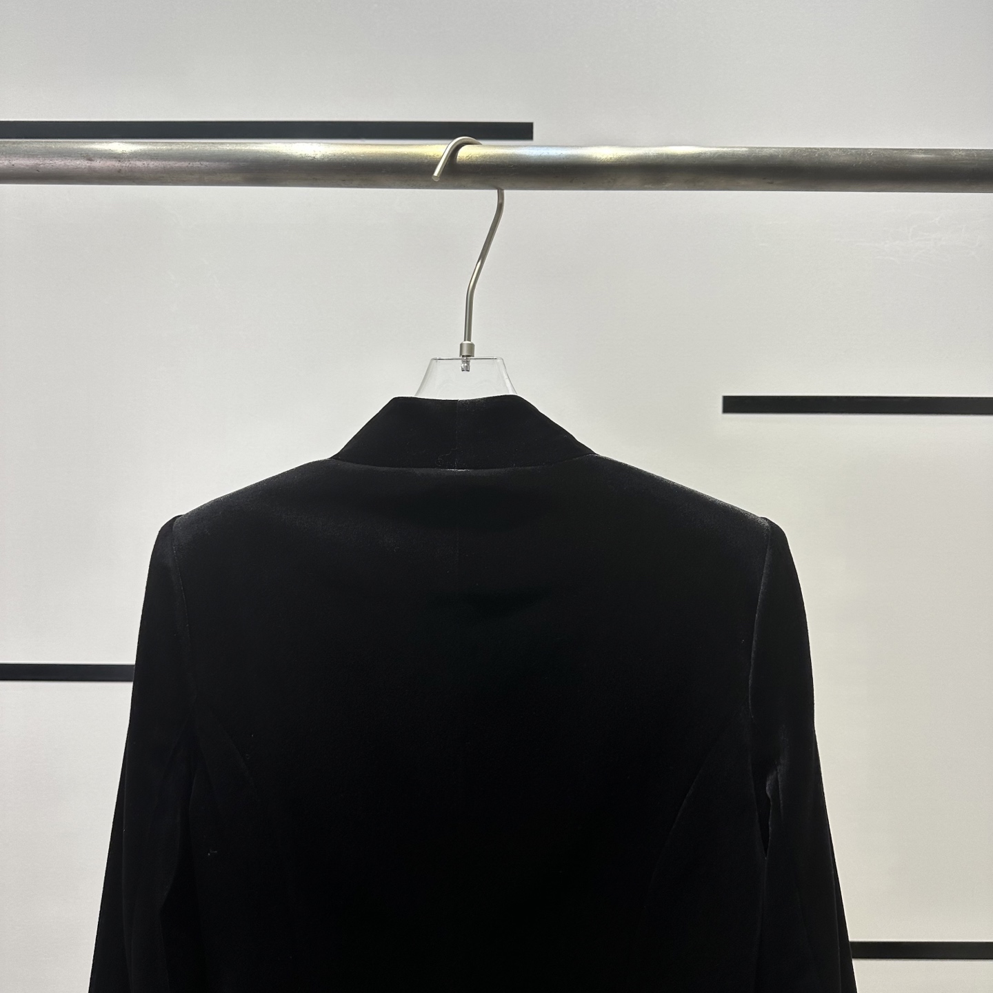 “High-End Quality Female Suit: YSLB5635 French Velvet Coat, Classic Retrospective Style, Gold Buttons, Stereocreasing” - 图片 6