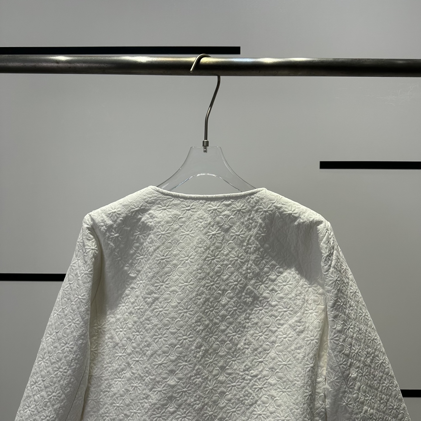 “High-End Women’s White Cotton Jacket with Stylish Design and Comfortable Fit” - 图片 6