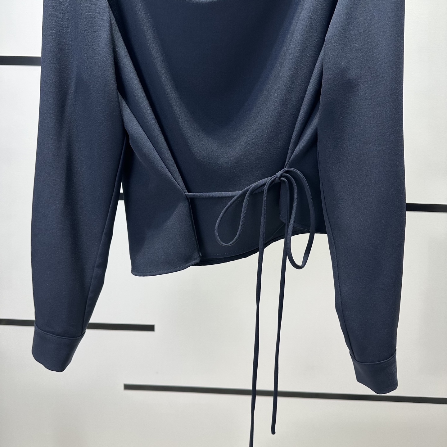 “High-End Women’s Clothes: Autumn Fashion Designers CD B5646 Collection Review” - 图片 5