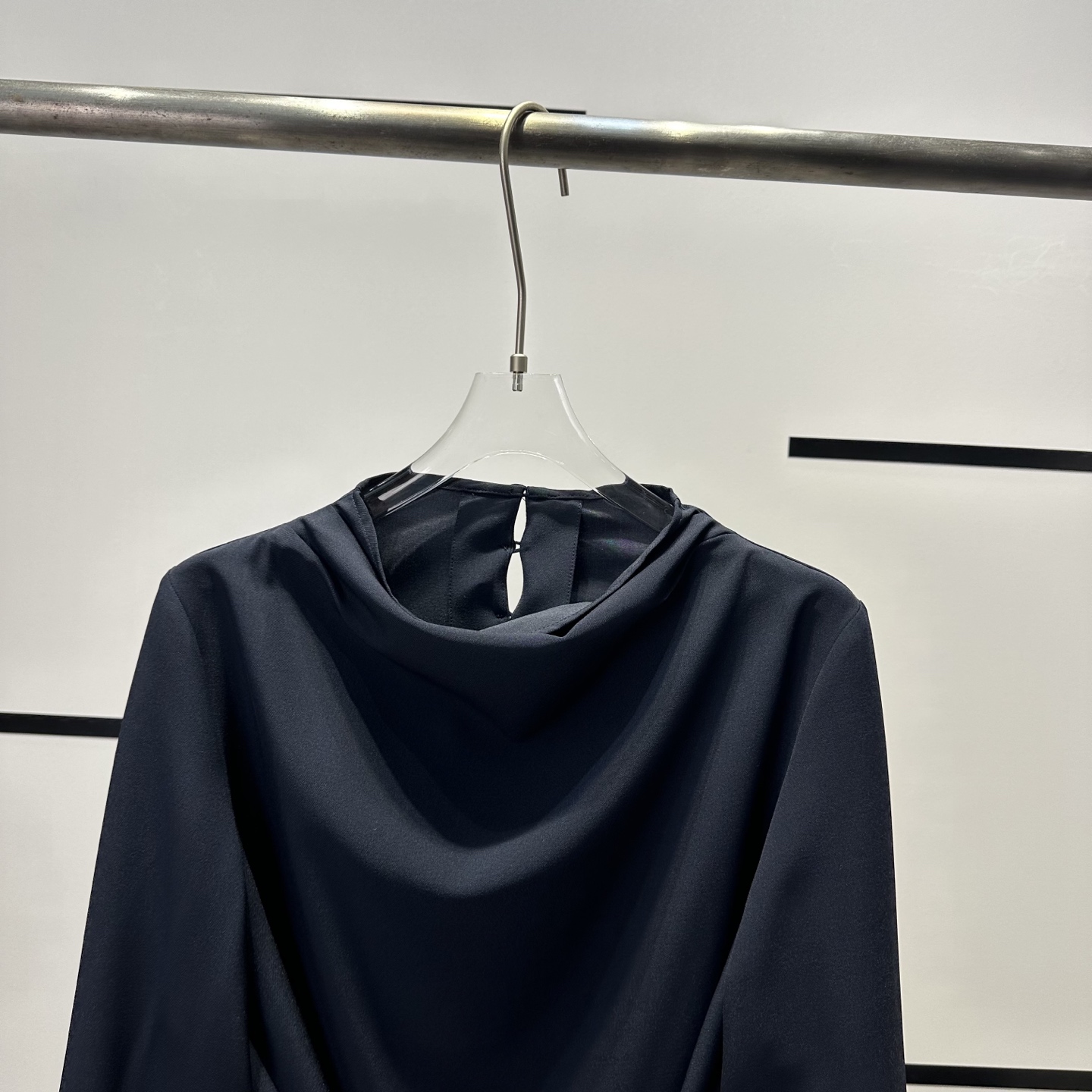 “High-End Women’s Clothes: Autumn Fashion Designers CD B5646 Collection Review” - 图片 3