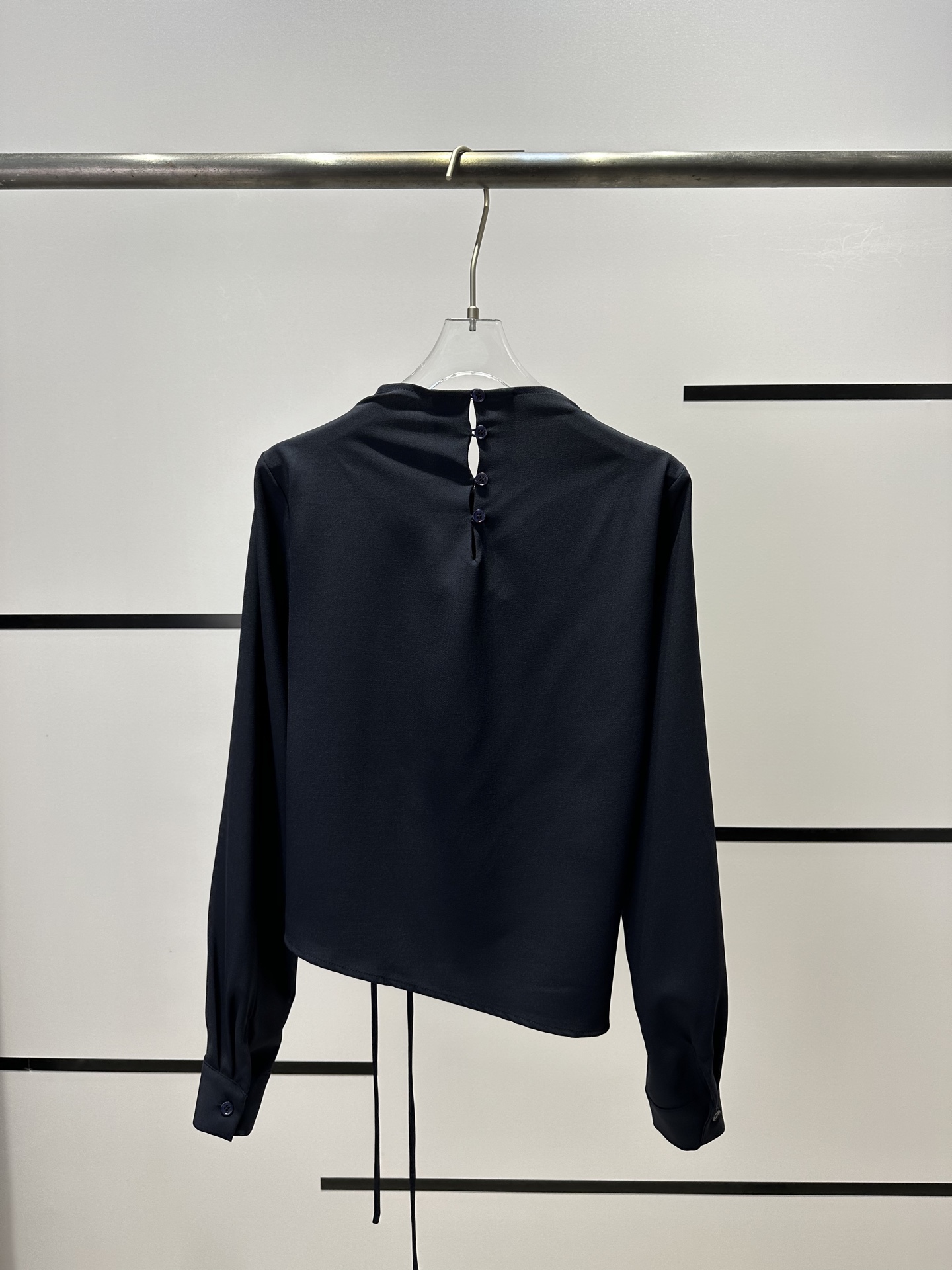 “High-End Women’s Clothes: Autumn Fashion Designers CD B5646 Collection Review” - 图片 2