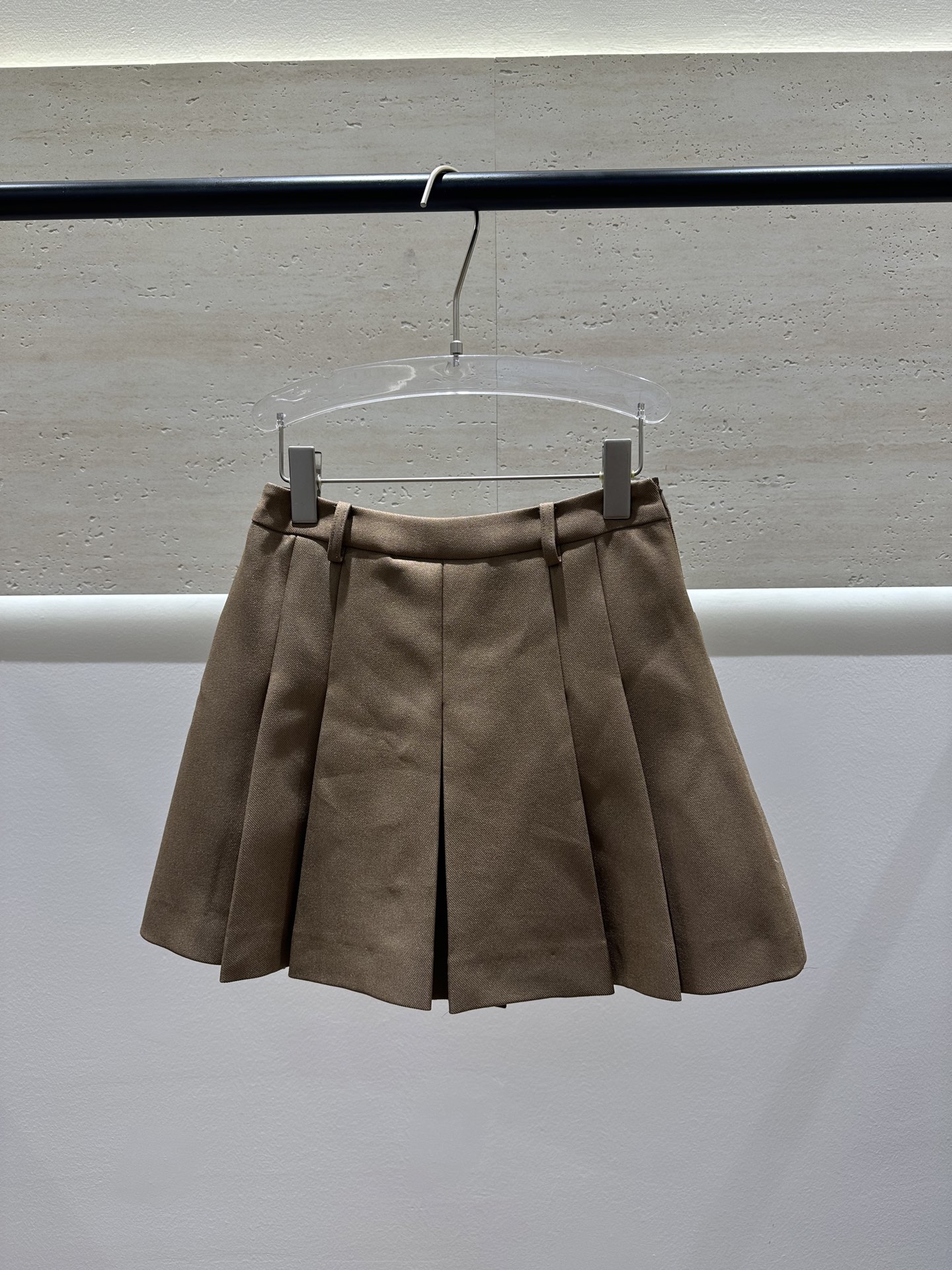 Miu Elegant Khaki Beaded Sequin Set: Jacket & A-Line Mini Skirt 9 i1761477080430 1761 0 7