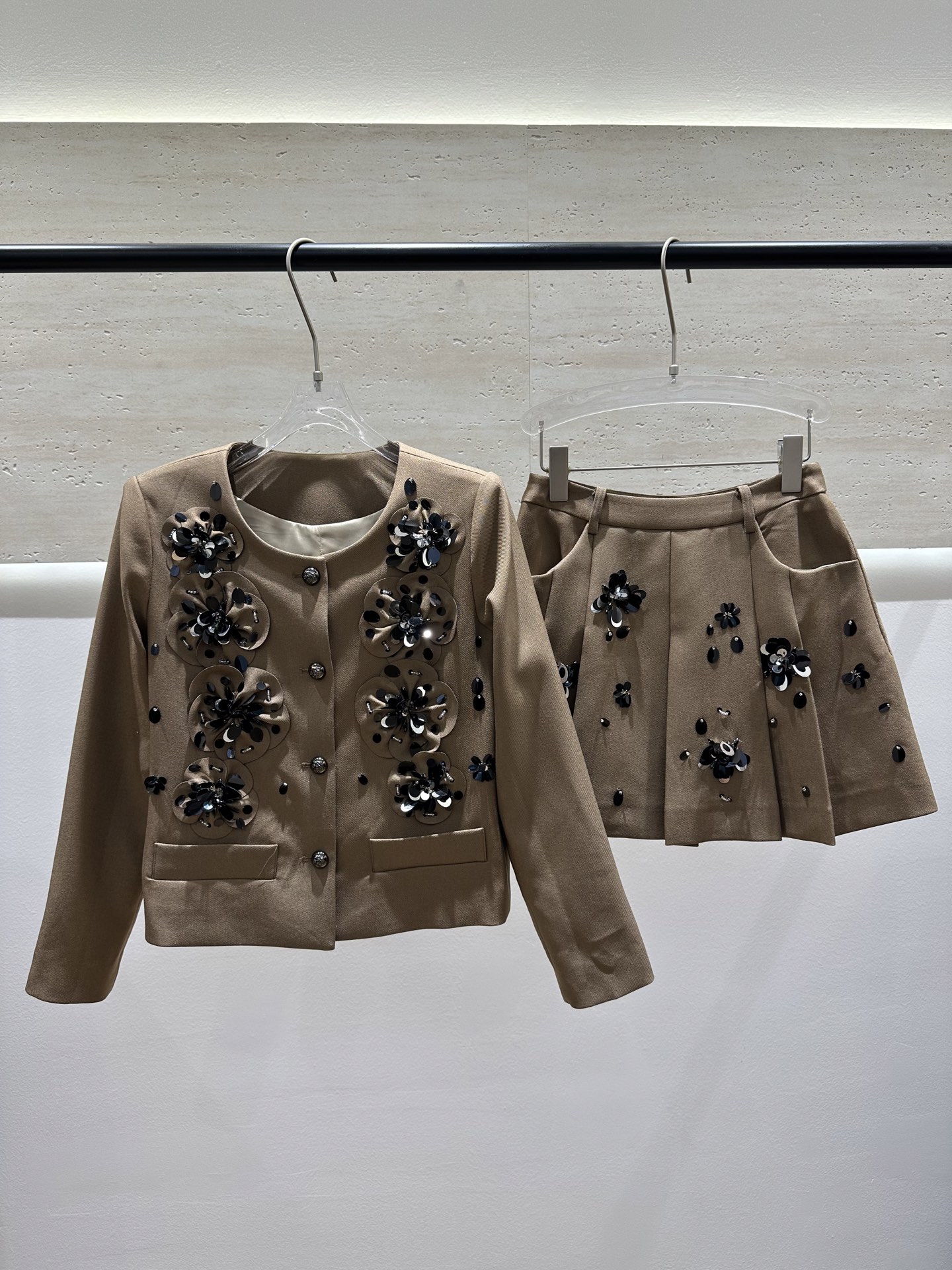 Miu Elegant Khaki Beaded Sequin Set: Jacket & A-Line Mini Skirt