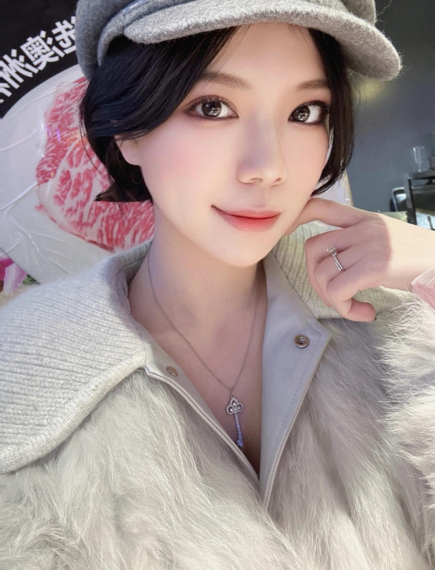【Tiffany*帝芙尼最新款🆕🆕银色锁匙满钻项链】一致官网黄铜材质，非常的上镜‼️设计很特别值得入手。