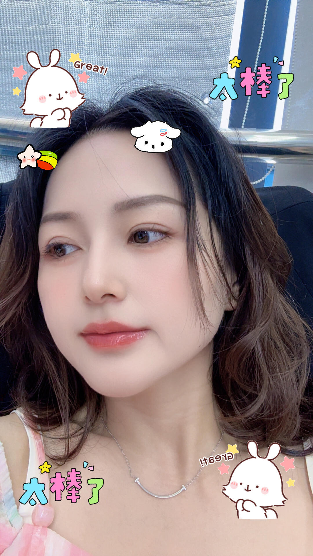 【Tiffany*帝芙尼最新款🆕🆕银色边钻笑脸项链】一致官网黄铜材质，非常的上镜‼️设计很特别值得入手。