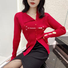 【Tiffany*帝芙尼最新款🆕🆕银色笑脸镶钻蝴蝶结项链】一致官网黄铜材质,非常的上镜‼️设计很特别值得 【Tiffany*帝芙尼最新款🆕🆕银色笑脸镶钻蝴蝶结项链】一致官网黄铜材质,非常的上镜‼️设计很特别值得