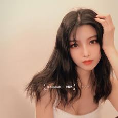 【Tiffany*帝芙尼最新款🆕🆕银色笑脸镶钻蝴蝶结项链】一致官网黄铜材质,非常的上镜‼️设计很特别值得 【Tiffany*帝芙尼最新款🆕🆕银色笑脸镶钻蝴蝶结项链】一致官网黄铜材质,非常的上镜‼️设计很特别值得