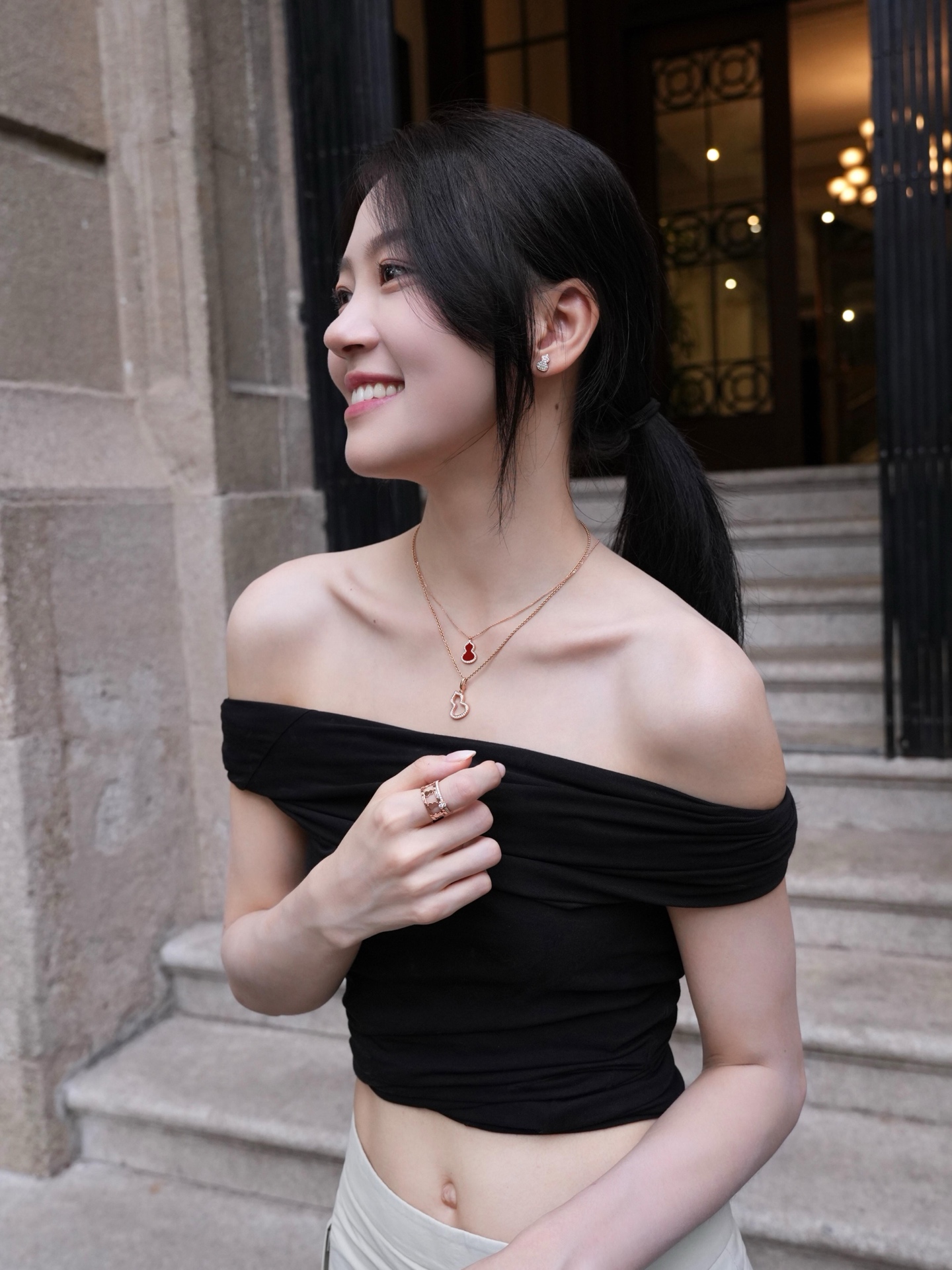 【Qeelin麒麟镶钻葫芦银小号项链】一致官网黄铜材质，非常的上镜‼️设计很特别值得入手。高级手工坊系列