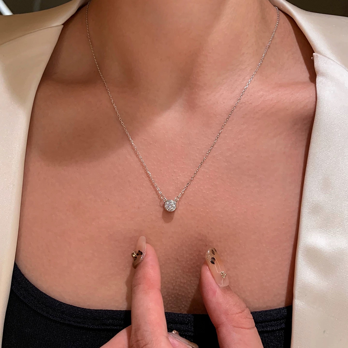 Tiffany & Co. Tiffany*帝芙尼最新款，非常的上镜‼ 设计很特别值得入手 高级手工坊系列