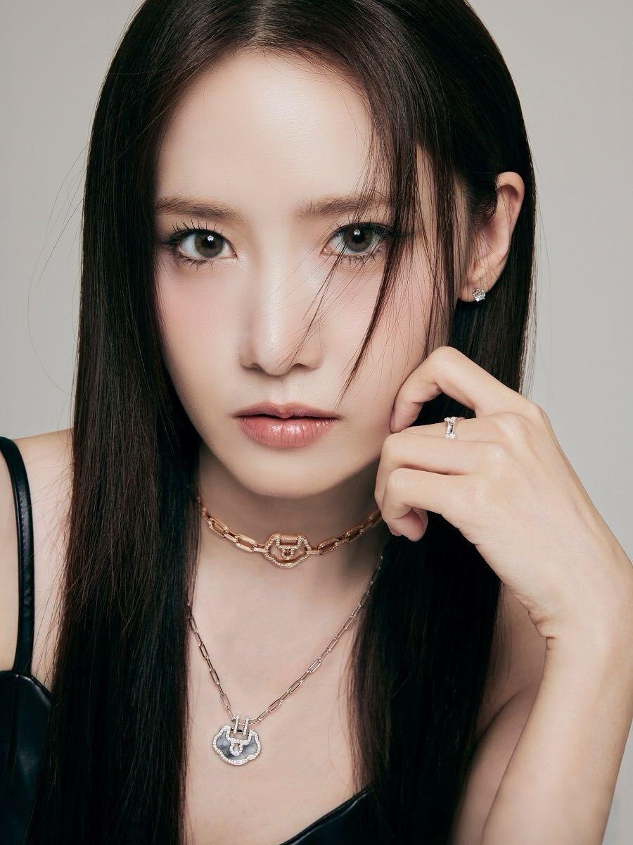 Qeelin Yu Yi necklace 18k rose gold 18k white gold diamond pink mother-of-pearl white mother-of-pearl grey mother-of-pearl 45cm