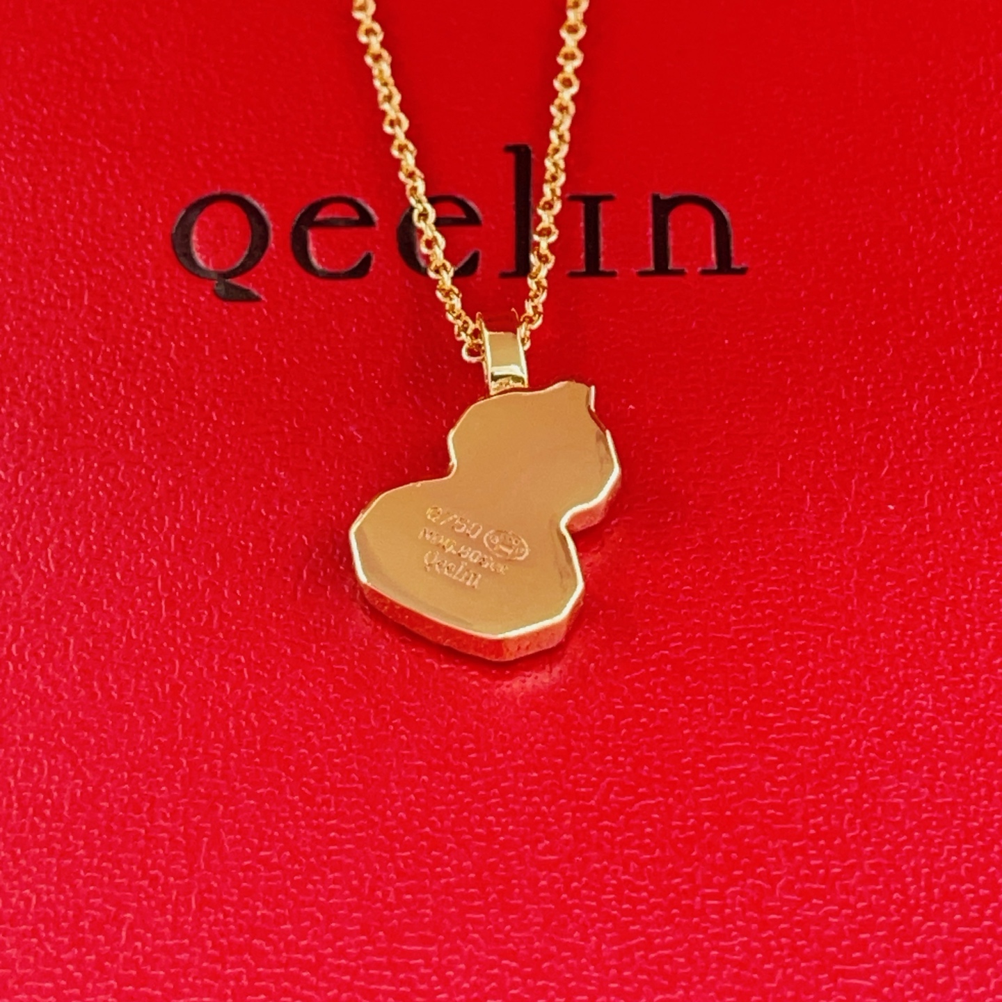 Qeelin Wulu necklace 18K rose gold with clear diamond accents 42cm