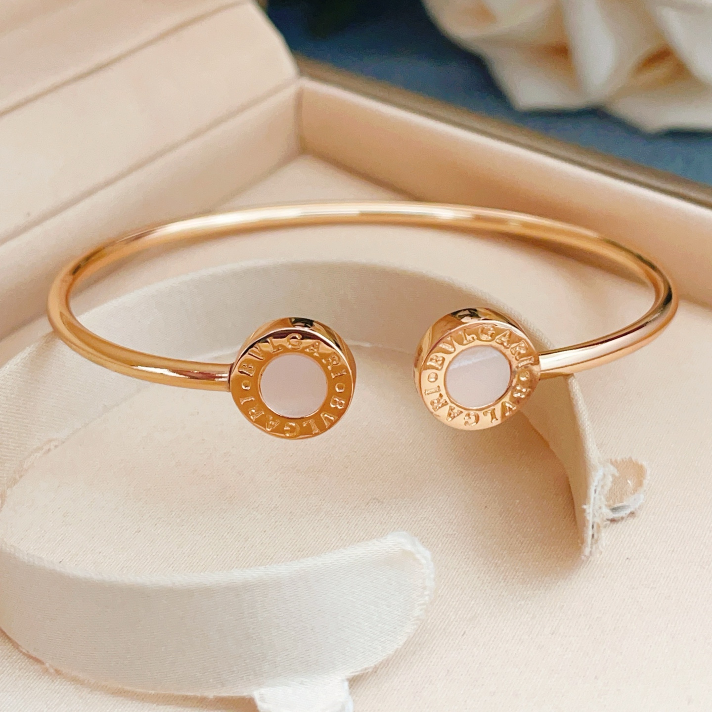 Bvlgari Jewelry Size: One size fits all