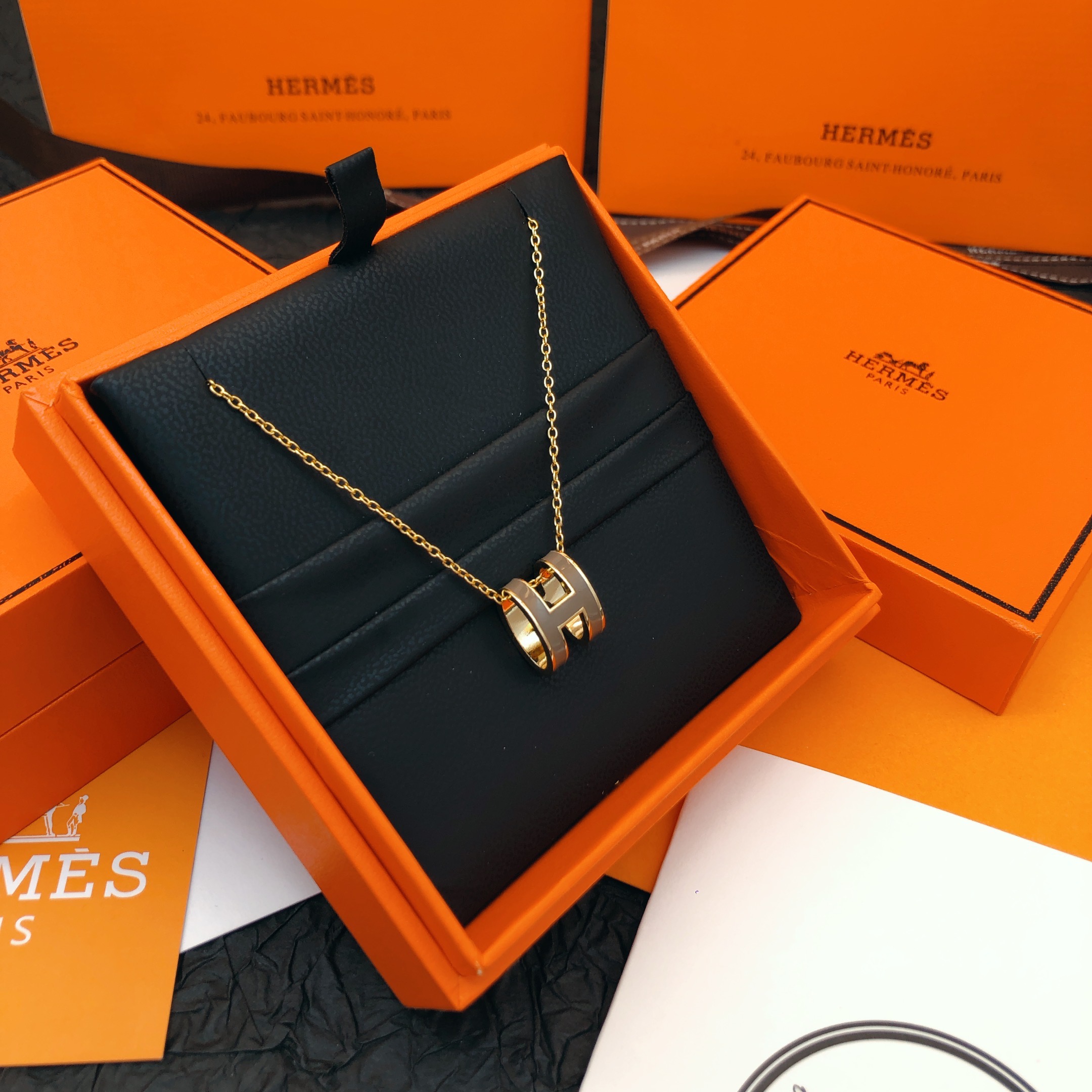 Hermès He@mes爱马仕棕色珐琅金色大号项链只能用无敌形容