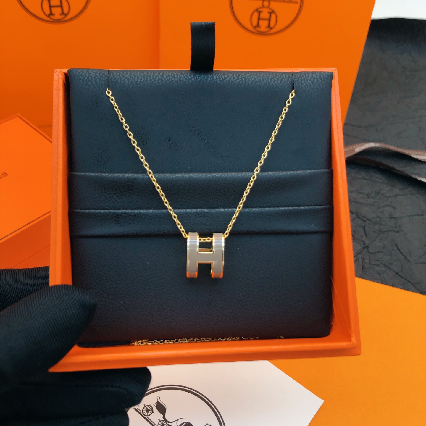 Hermès He@mes爱马仕棕色珐琅金色大号项链只能用无敌形容