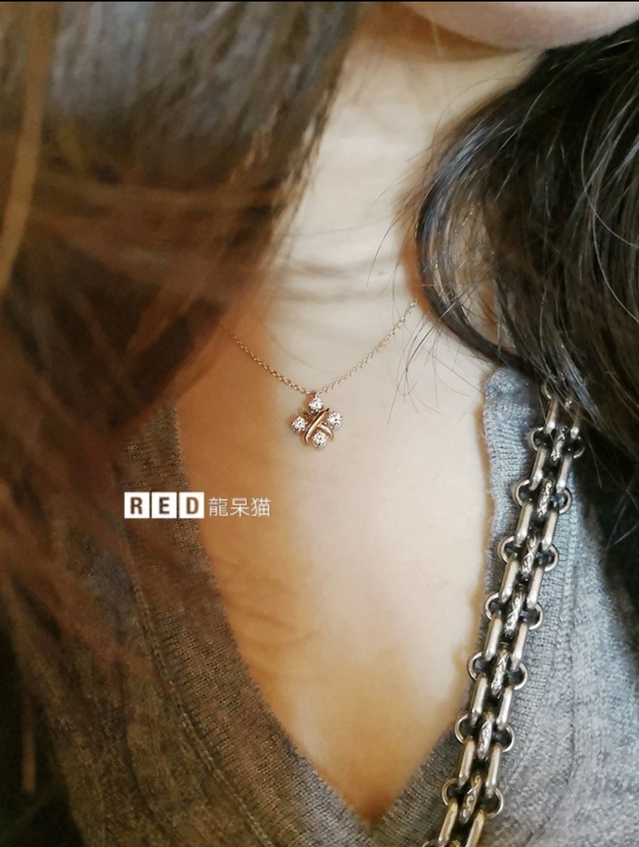Tiffany & Co. Tiffany*帝芙尼最新款，非常的上镜‼ 设计很特别值得入手 高级手工坊系列