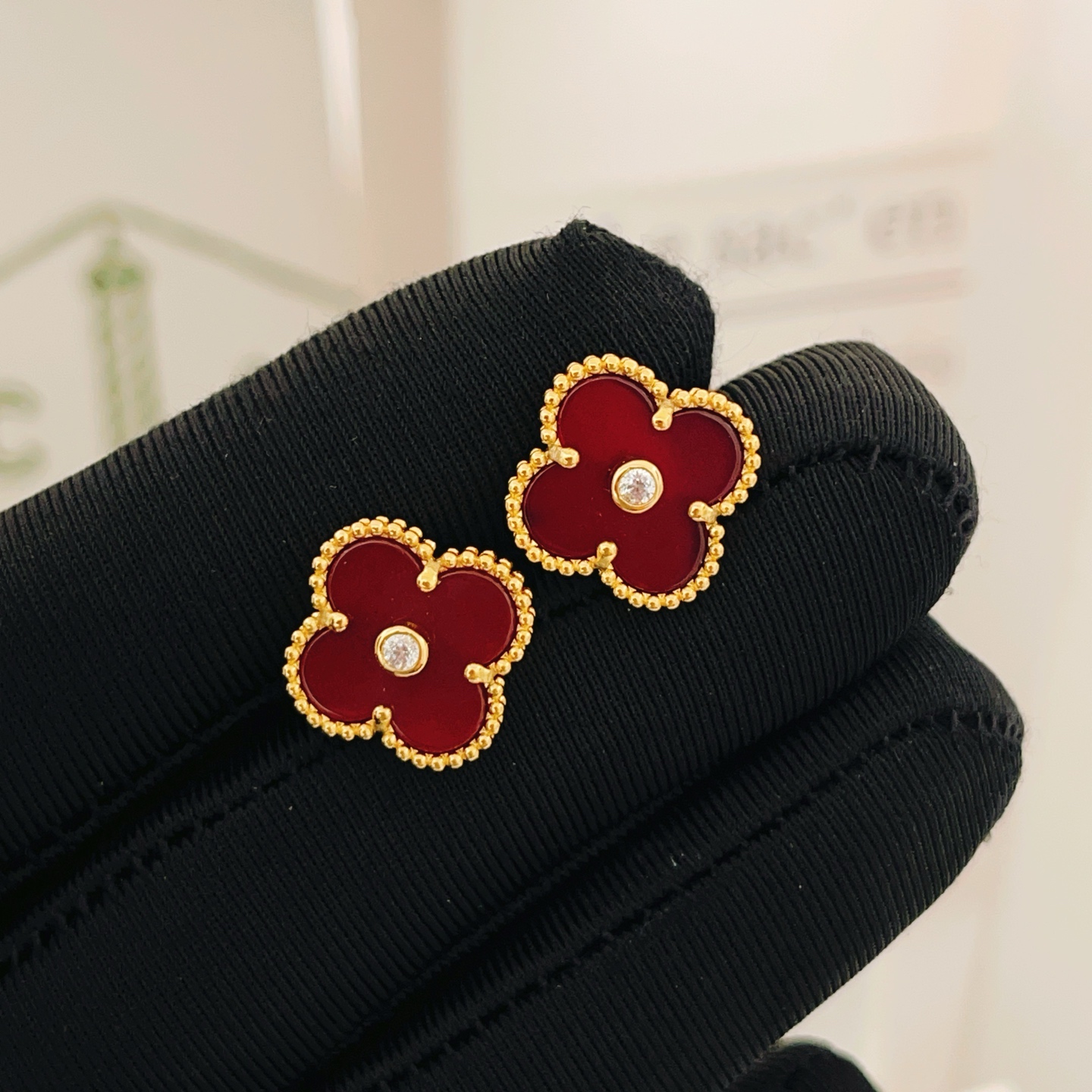 Van Cleef & Arpels Haute Couture Haute Joaillerie Fine Jewelry Earrings 6